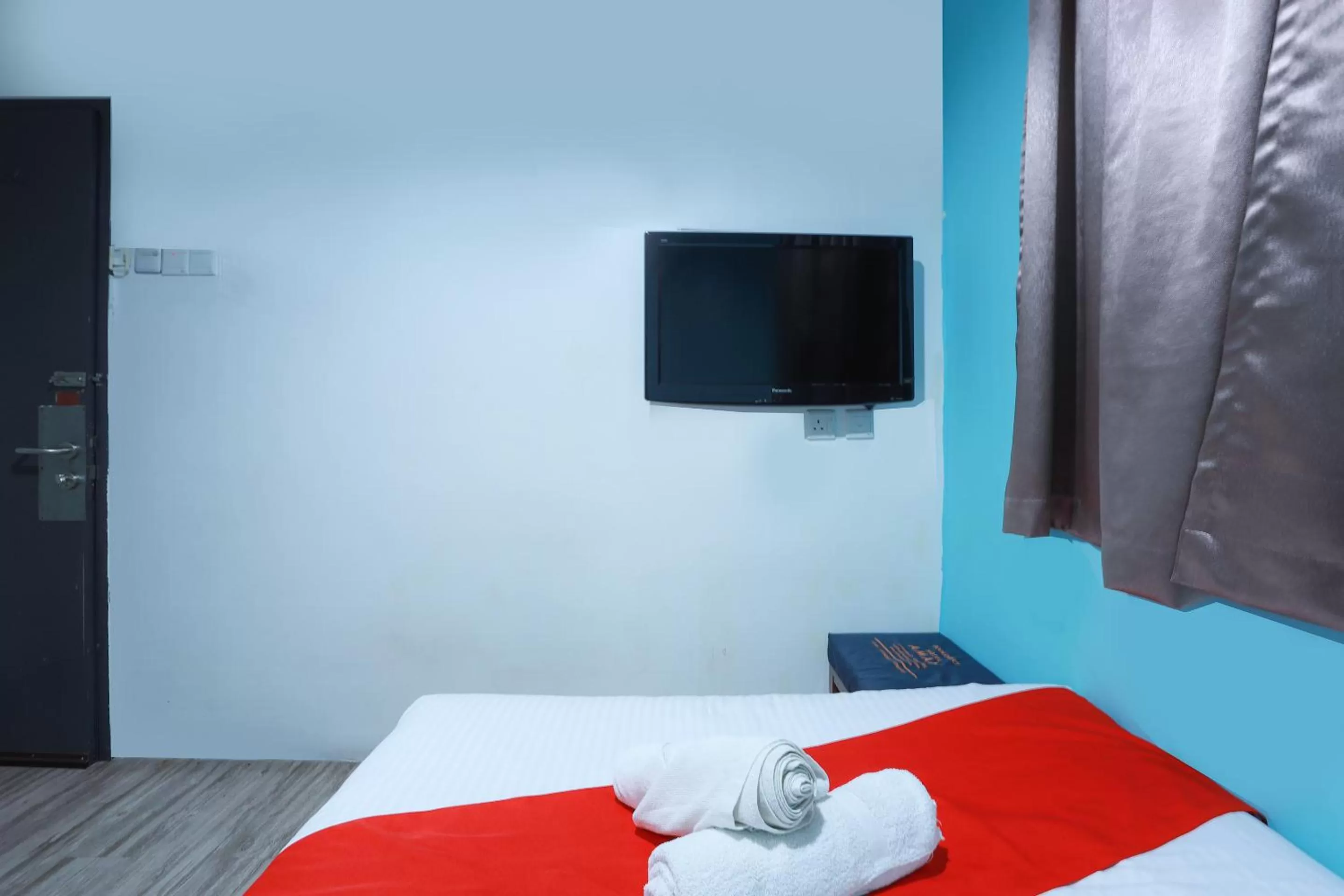 Bedroom, Bed in Hotel Aman- Nilai & KLIA