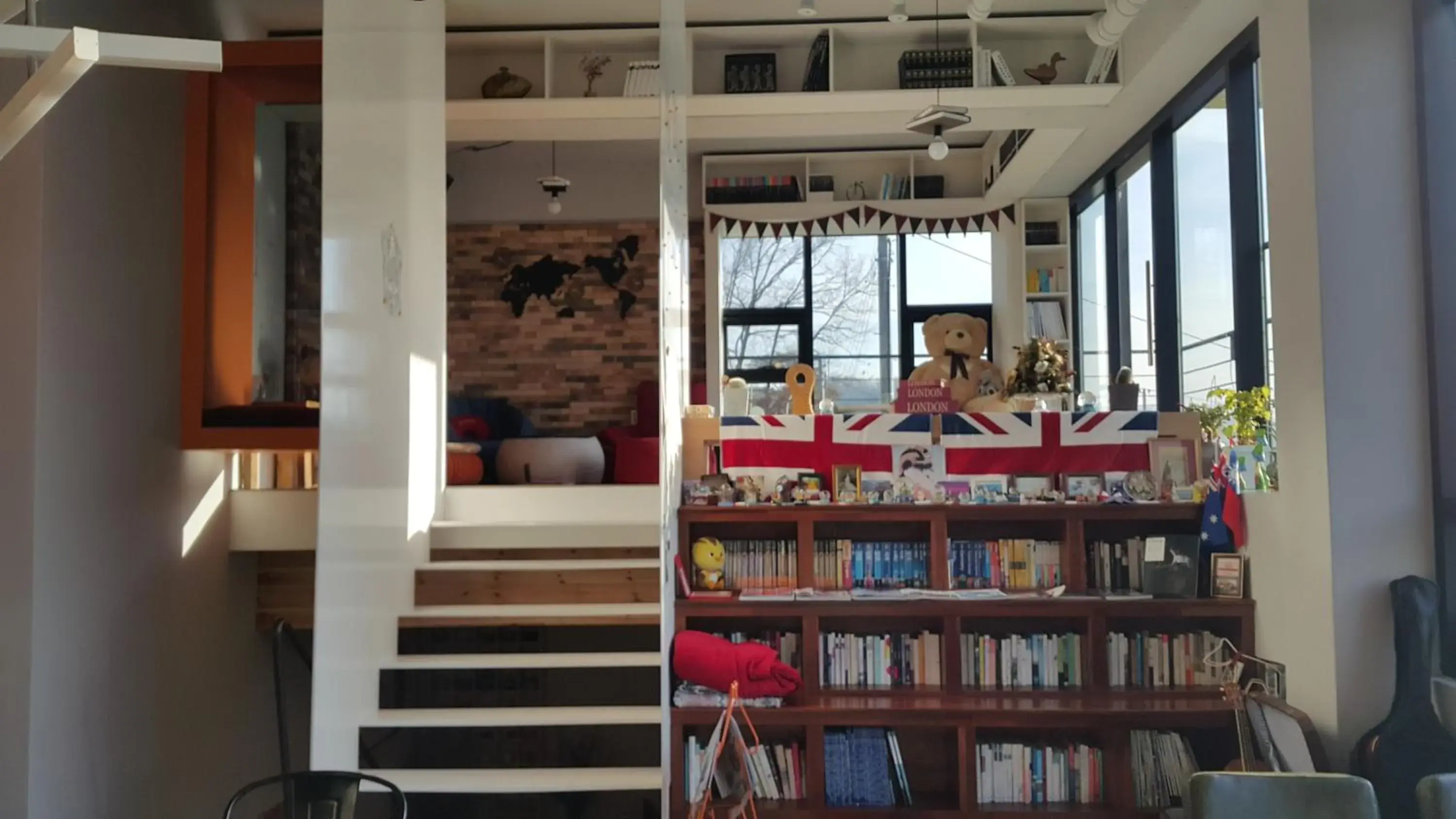 Restaurant/places to eat in Andong Poong-gyung HOSTEL n LIBRARY