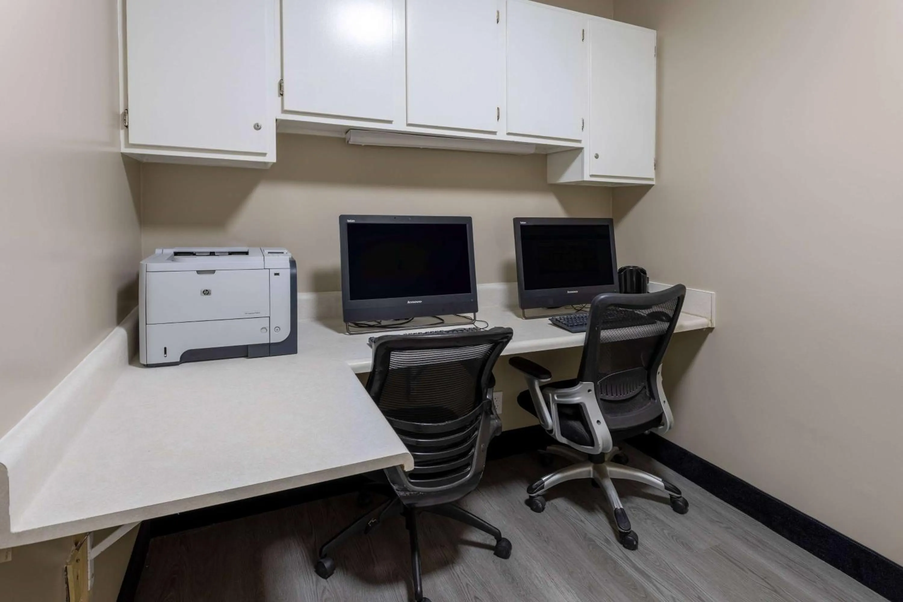 Business facilities in Baymont by Wyndham Saraland