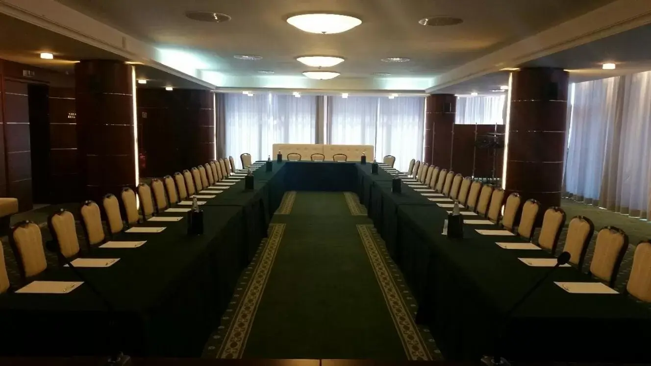 Meeting/conference room in Gli Dei