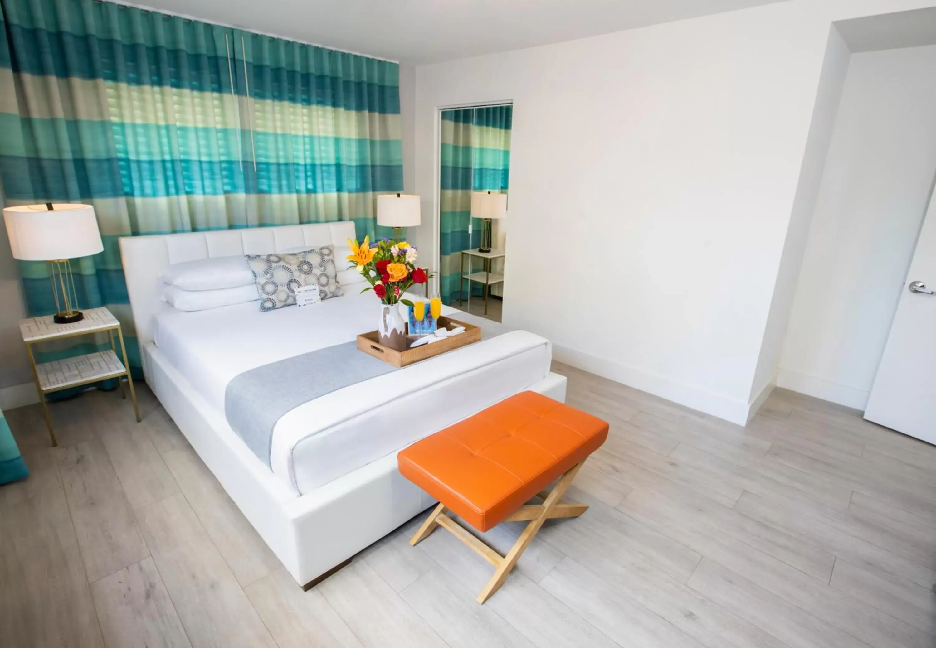 Bedroom, Bed in Waterside Hotel and Suites