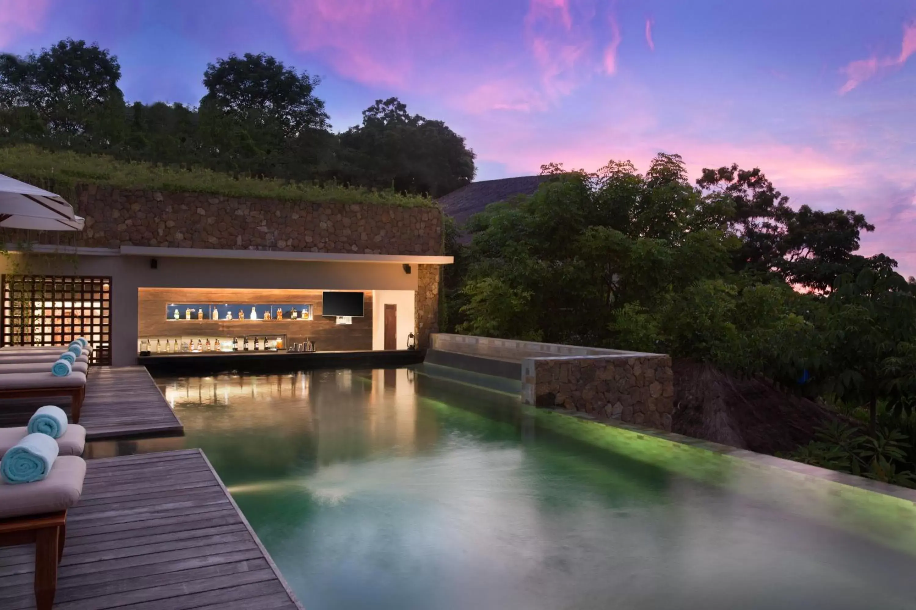 Swimming Pool in The Tamarind Resort - Nusa Lembongan