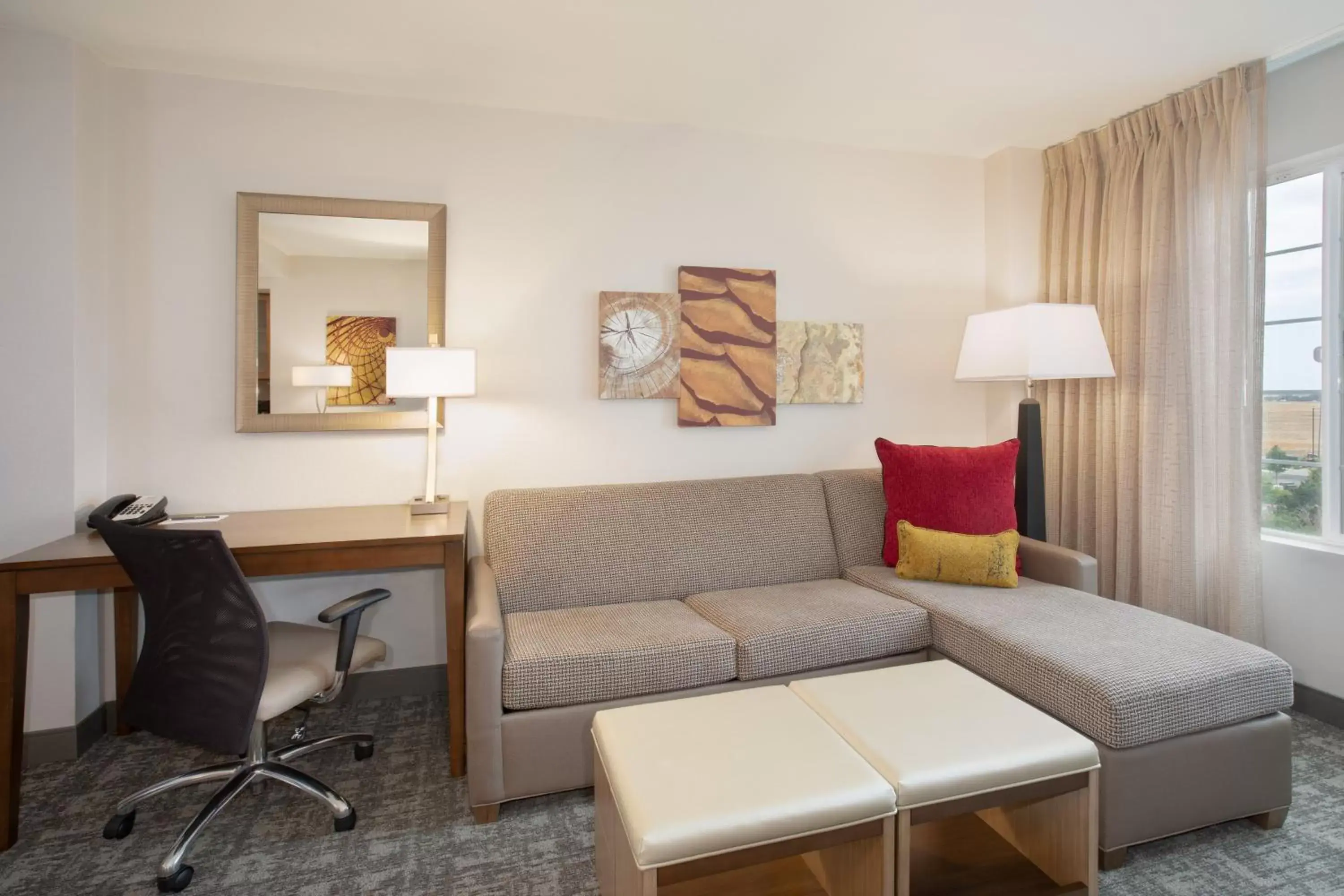 Photo of the whole room, Seating Area in Staybridge Suites Denver International Airport, an IHG Hotel