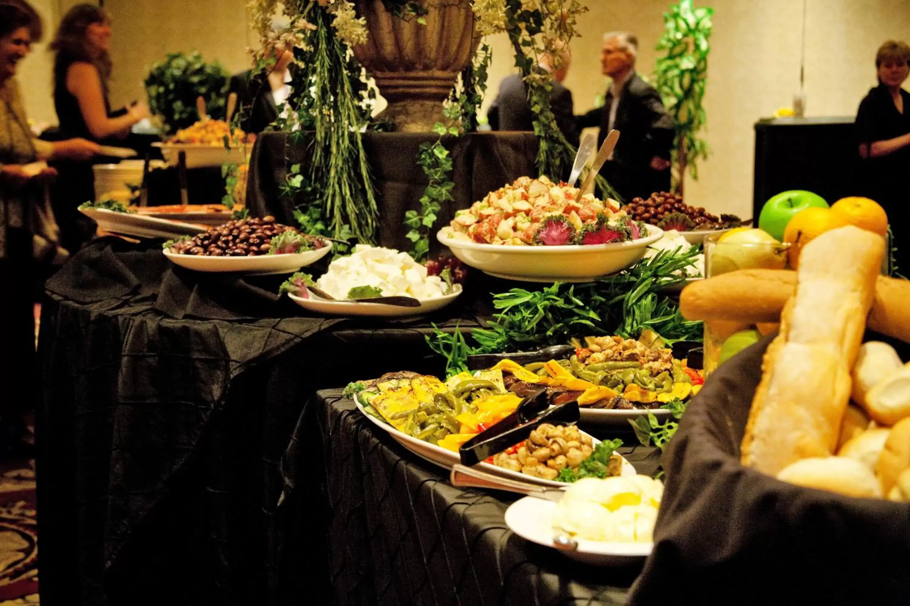Banquet/Function facilities in Holiday Inn Hotel & Suites St.Catharines-Niagara, an IHG Hotel