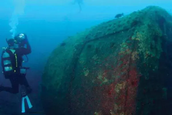 Diving in Quest Cheltenham