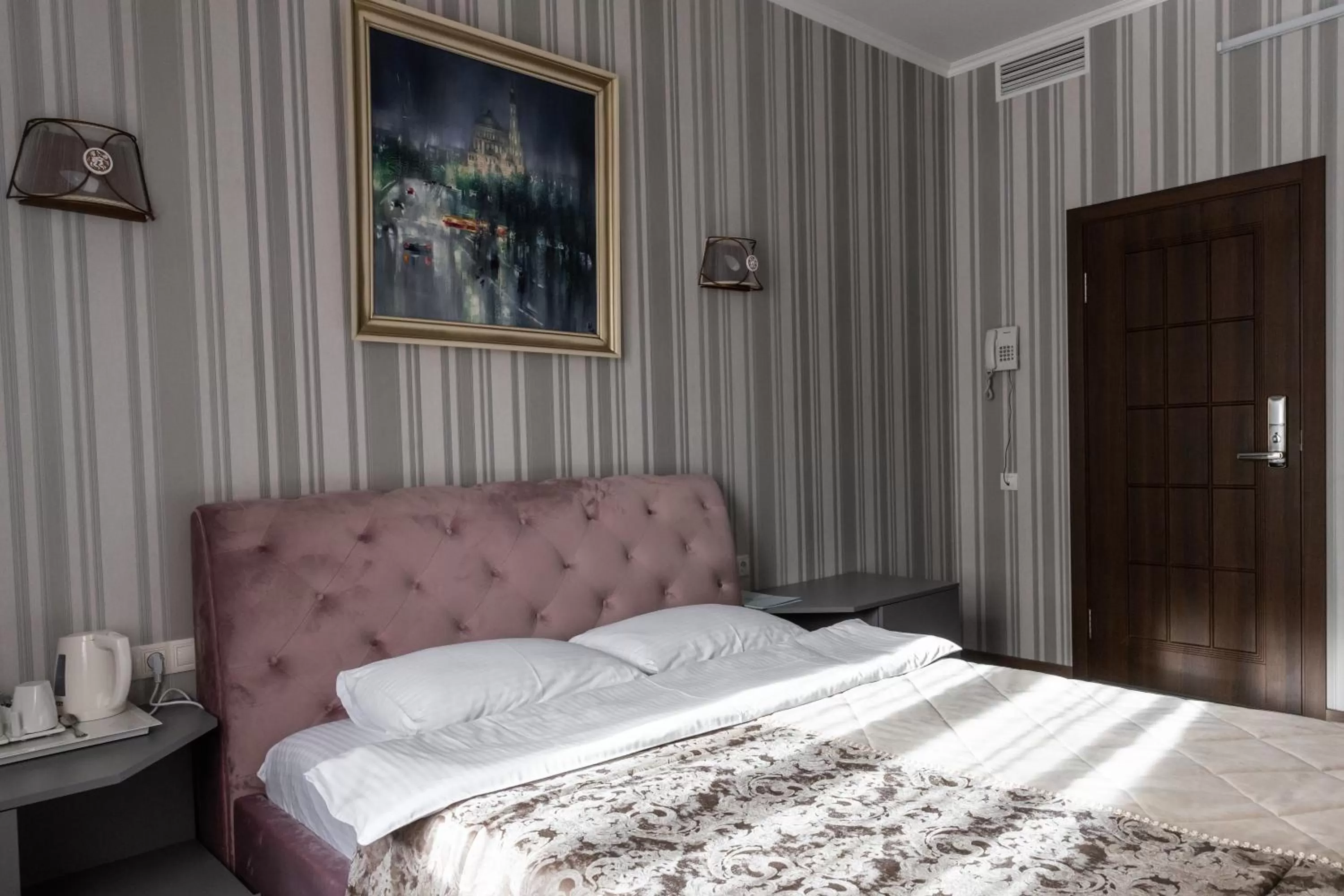 Bed in Hotel "Mandarin Clubhouse"