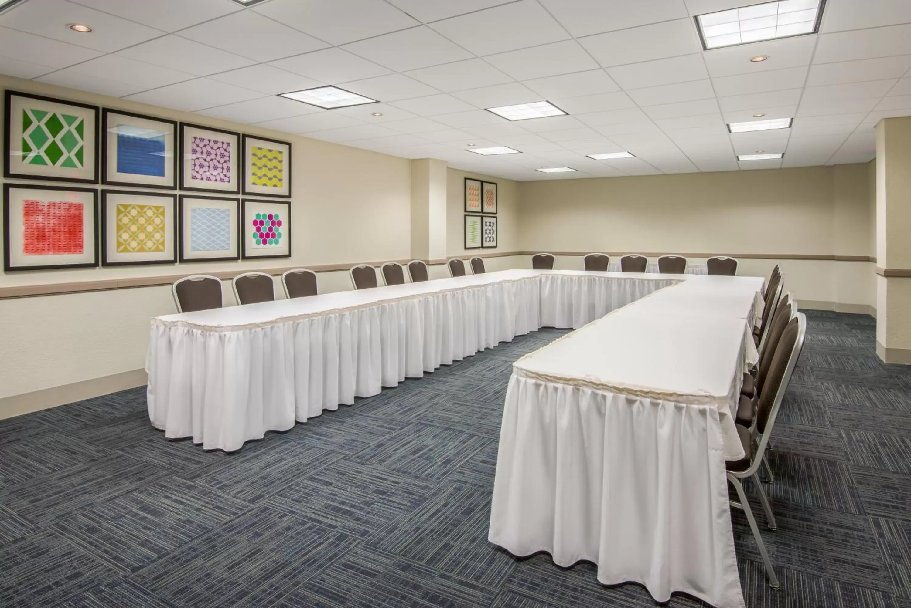 Meeting/conference room in Holiday Inn Express El Paso-Central, an IHG Hotel