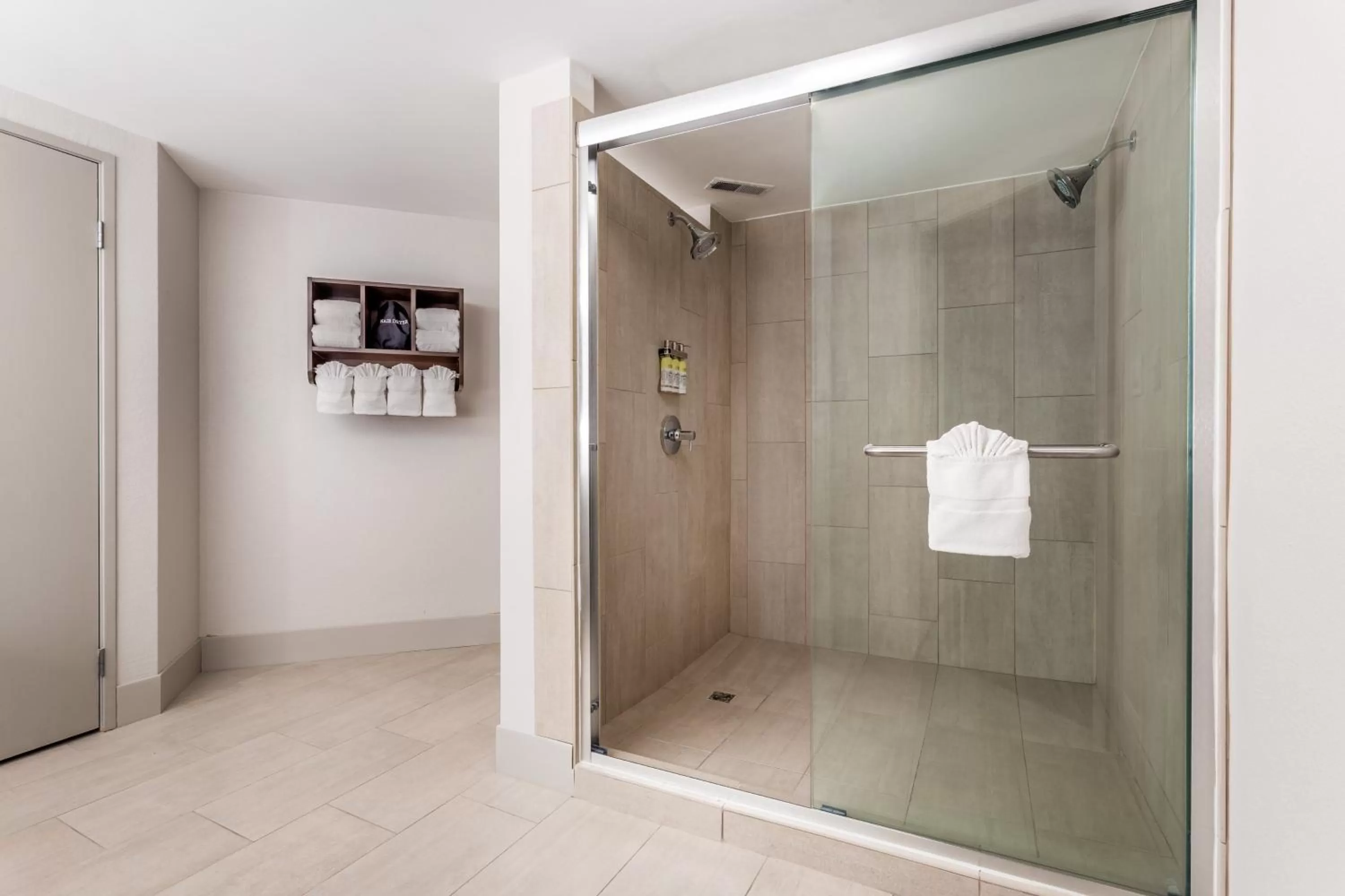 Photo of the whole room in Holiday Inn Express Scottsburg by IHG