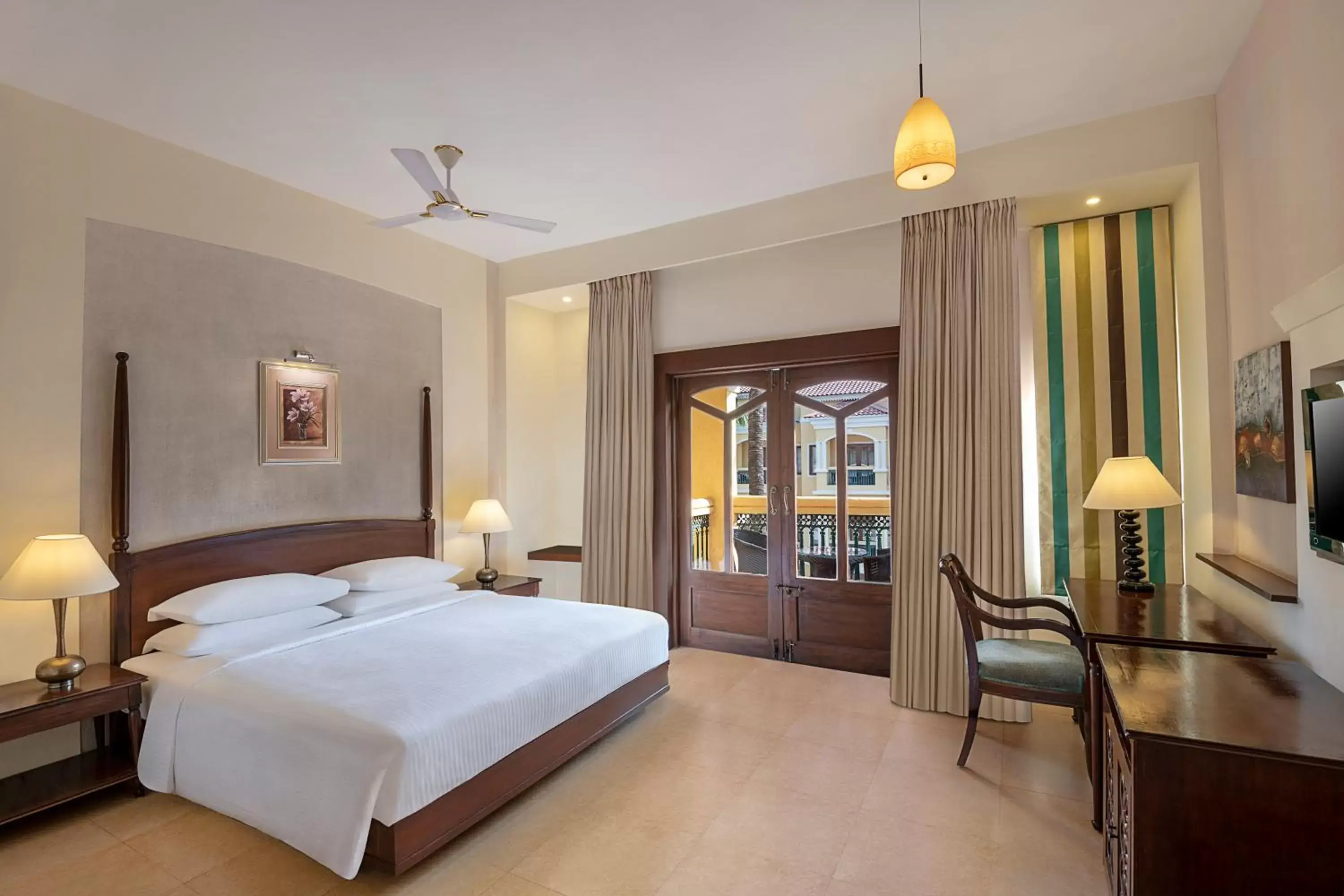 Bed in Country Inn & Suites by Radisson, Goa Candolim