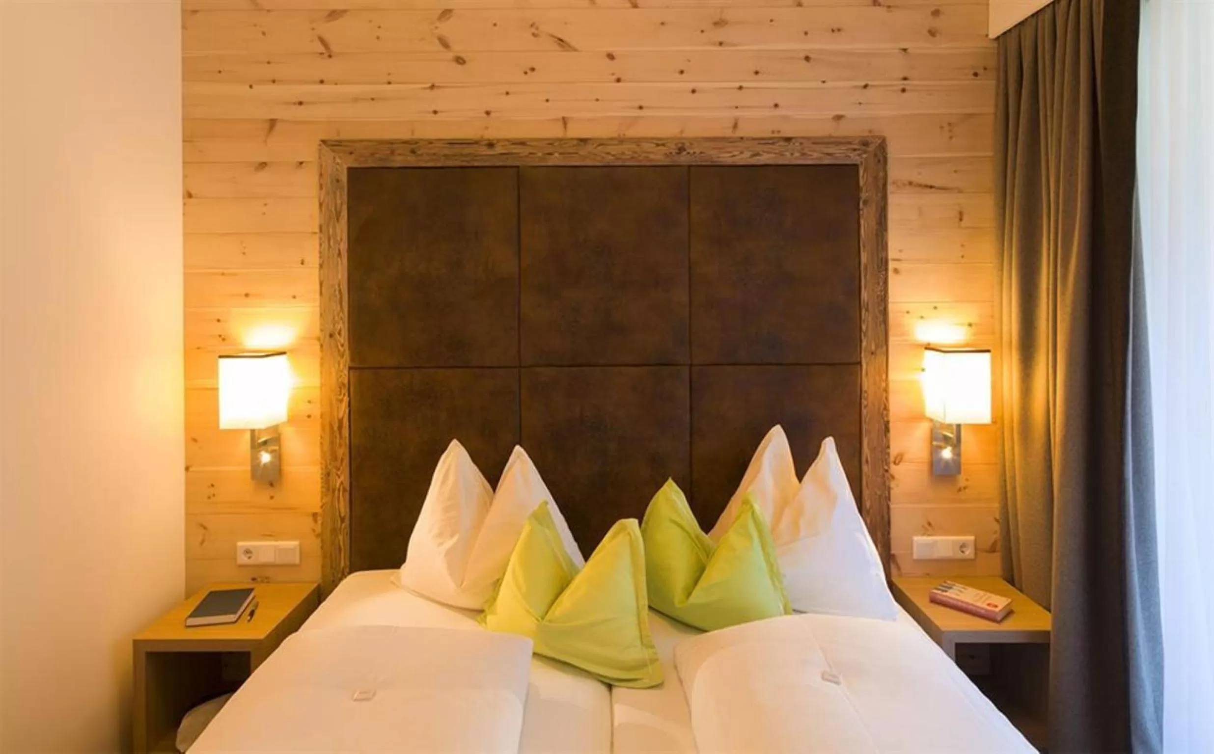 Decorative detail, Bed in Hotel Kaprunerhof