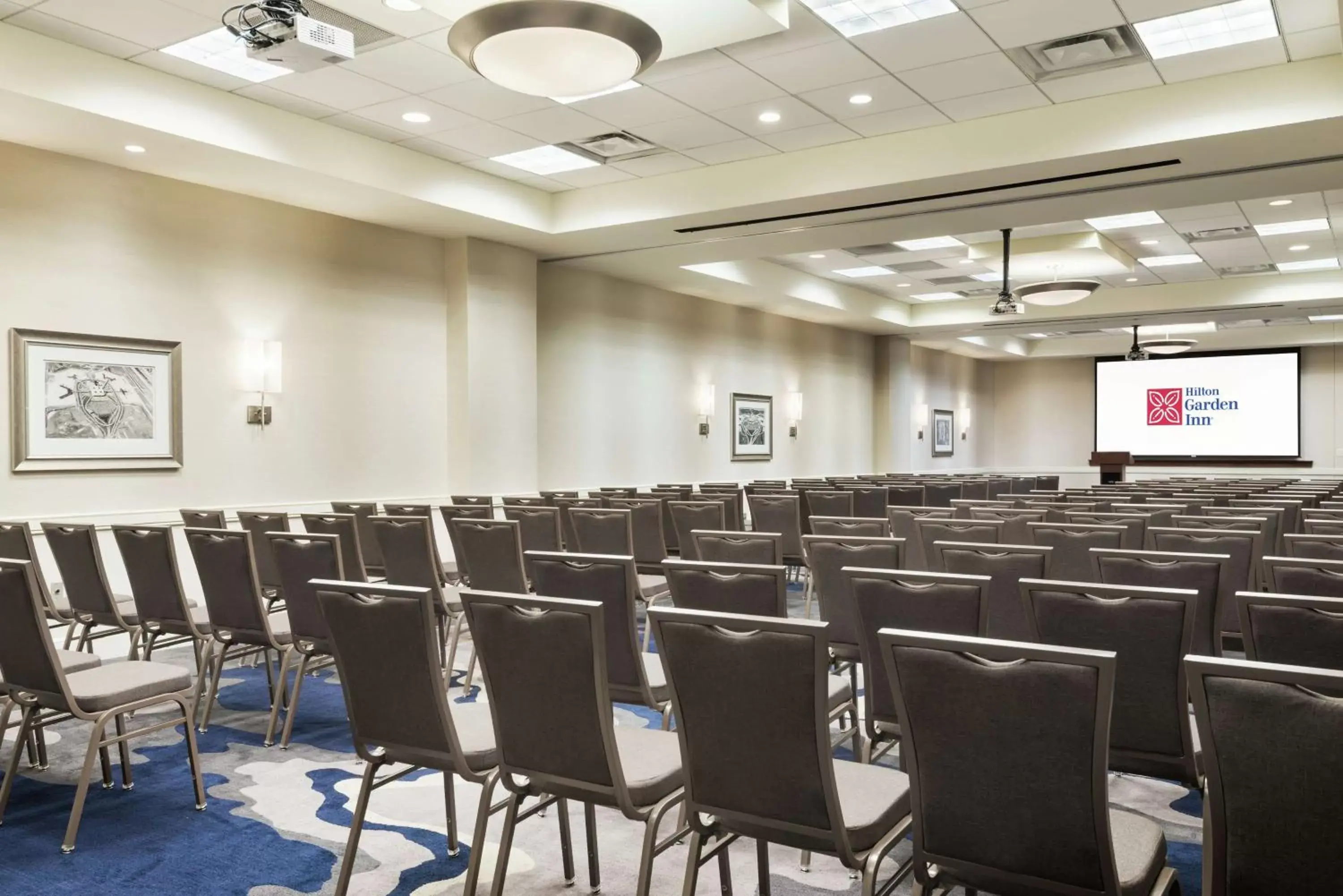 Meeting/conference room in Hilton Garden Inn Tampa Airport/Westshore