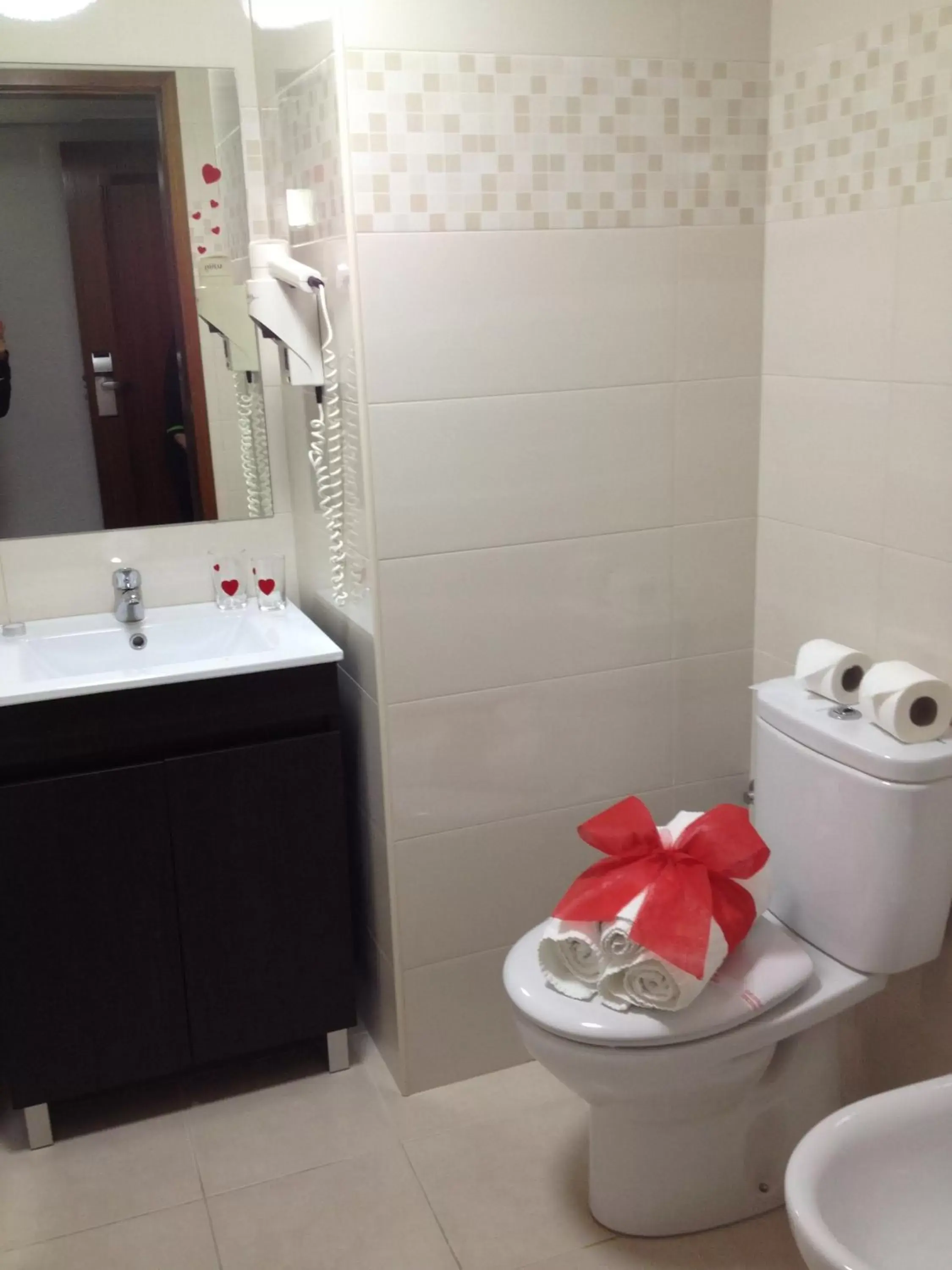 Bathroom in Hotel Cristal Caldas