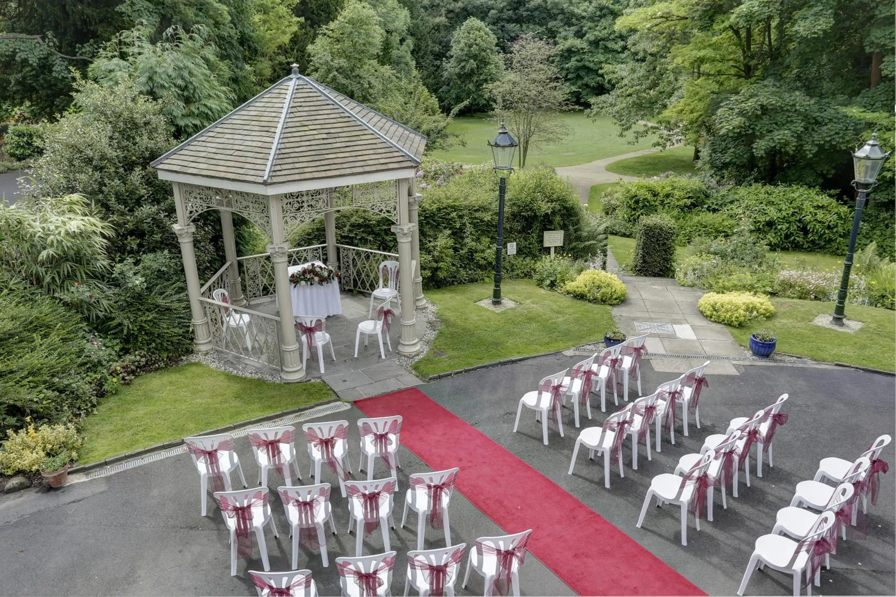 Day in Best Western Valley Hotel