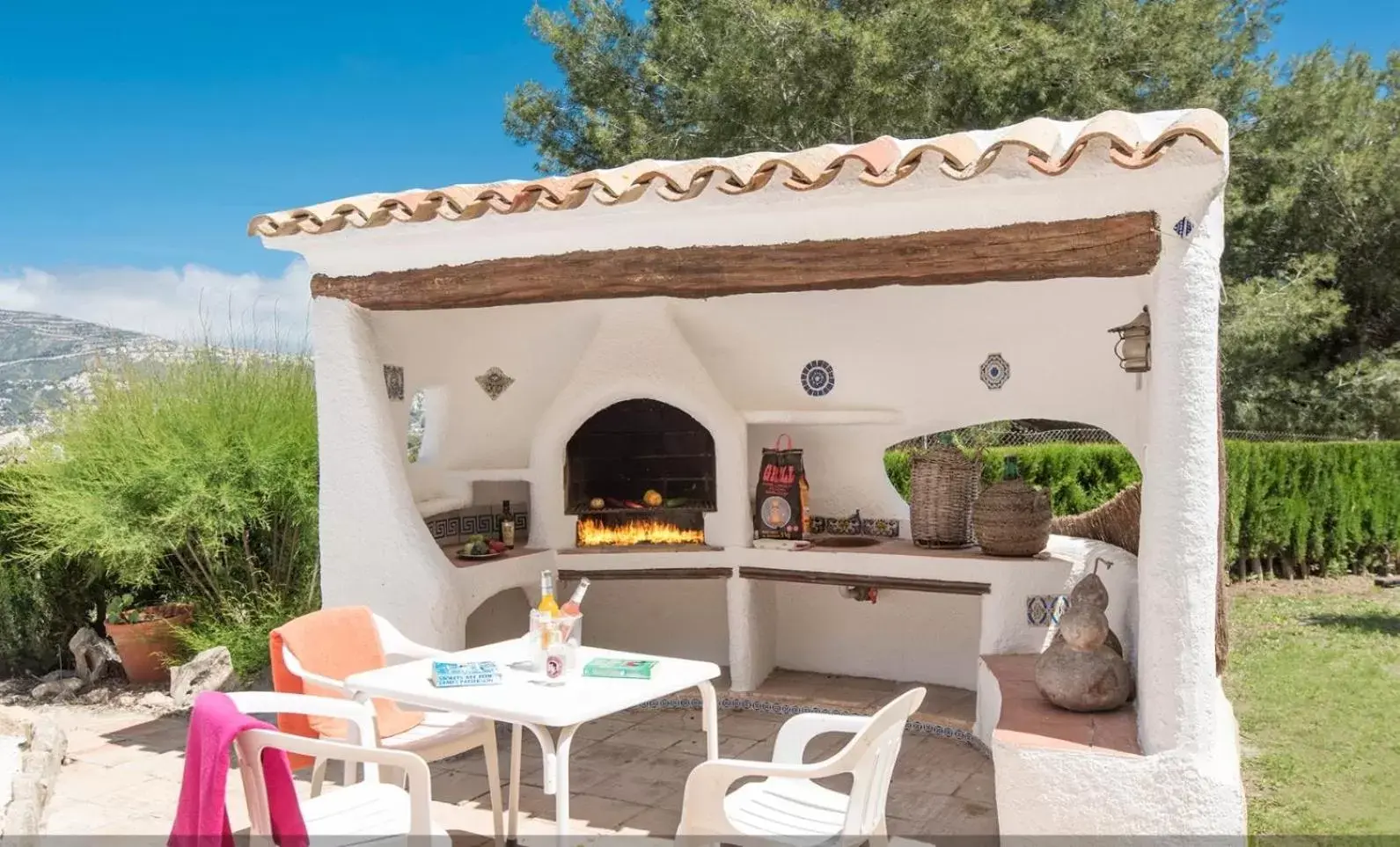 BBQ Facilities in Villa Beniarres Guest House B&B in Moraira