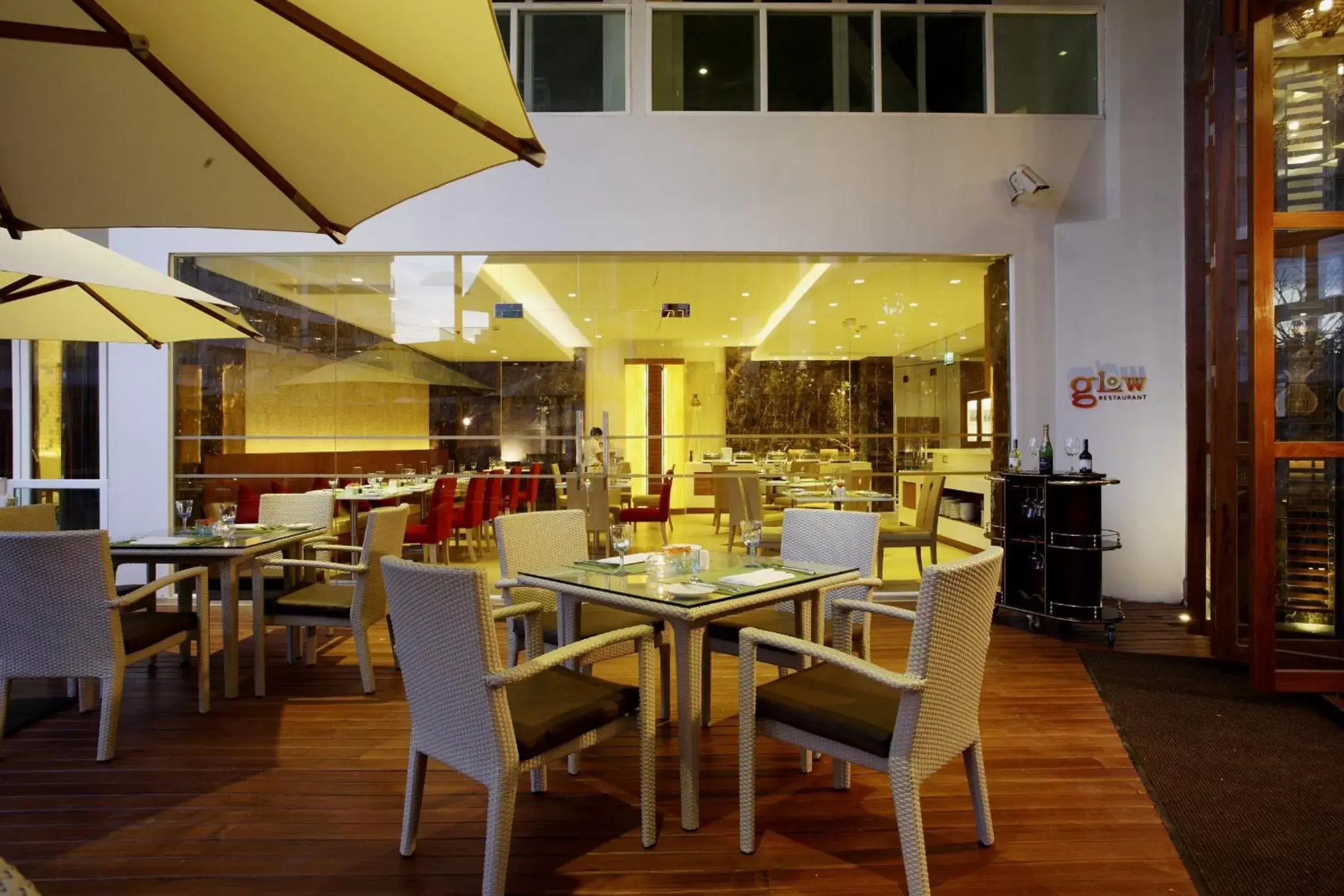 Restaurant/Places to Eat in Centara Nova Hotel and Spa Pattaya