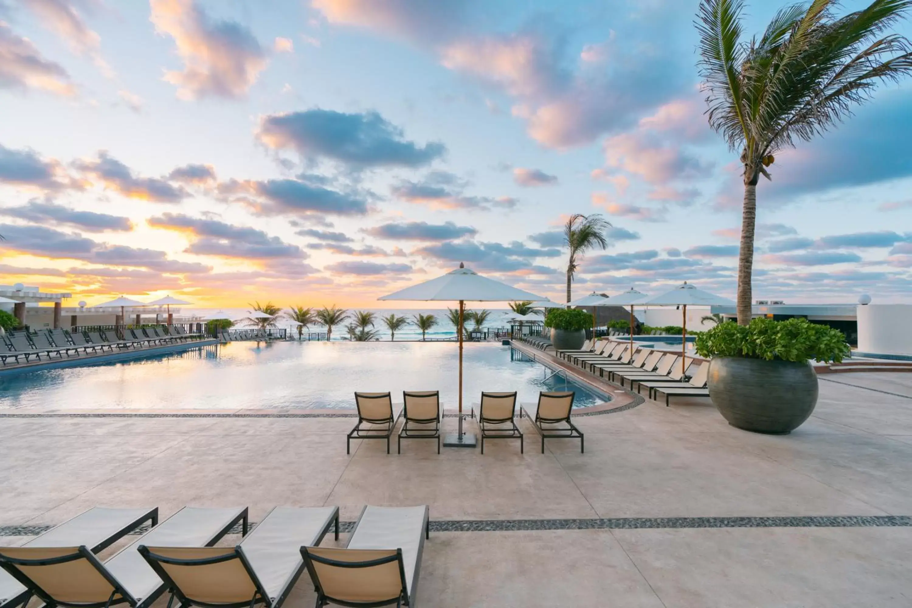 Pool view in Seadust Cancun Family Resort - All Inclusive