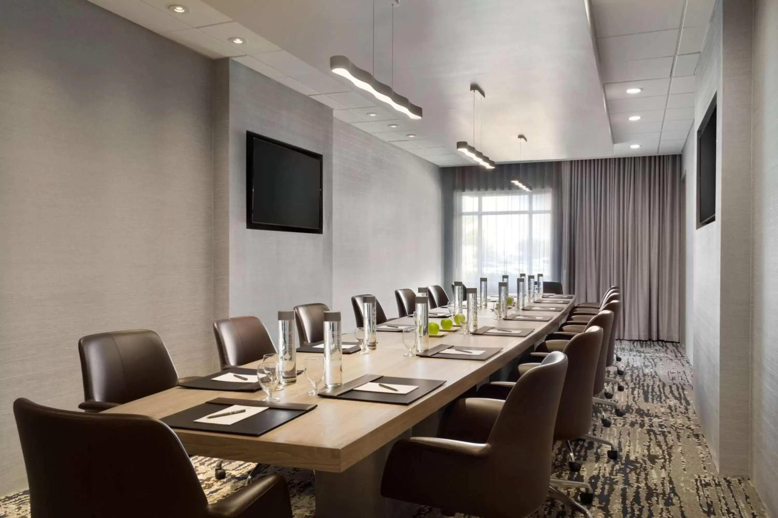 Meeting/conference room in Embassy Suites Dallas - DFW Airport North