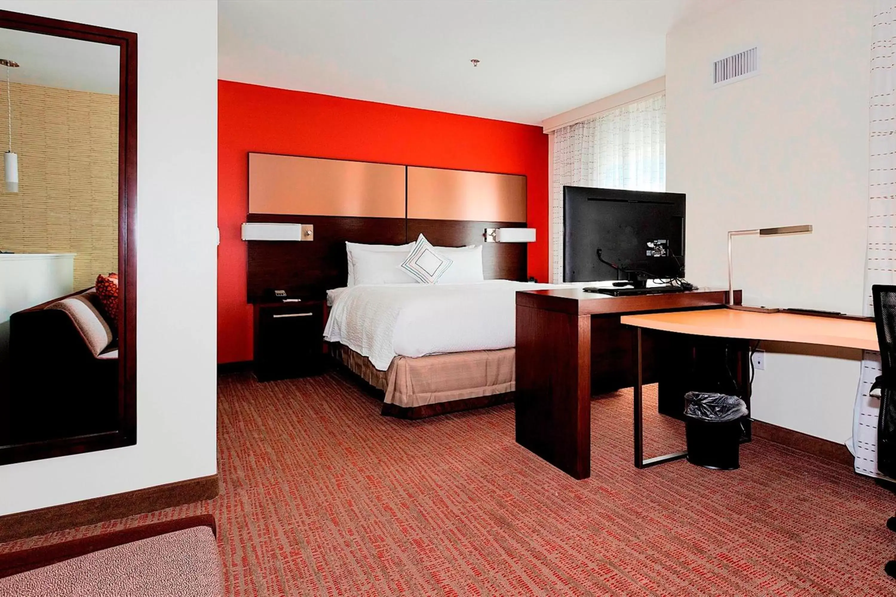 Bedroom, Bed in Residence Inn by Marriott Lake Charles