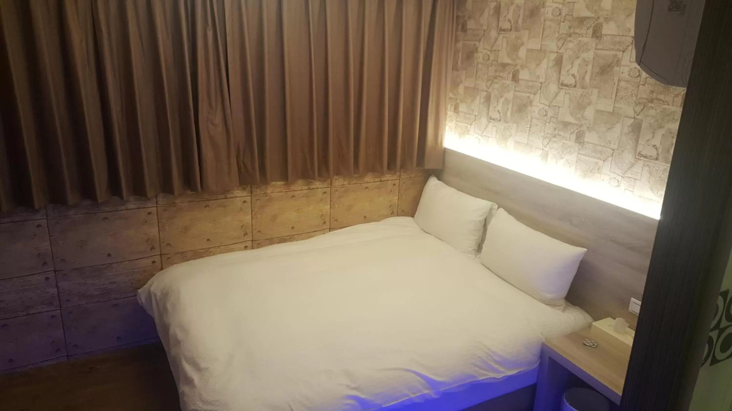 Bed in Honey Prince