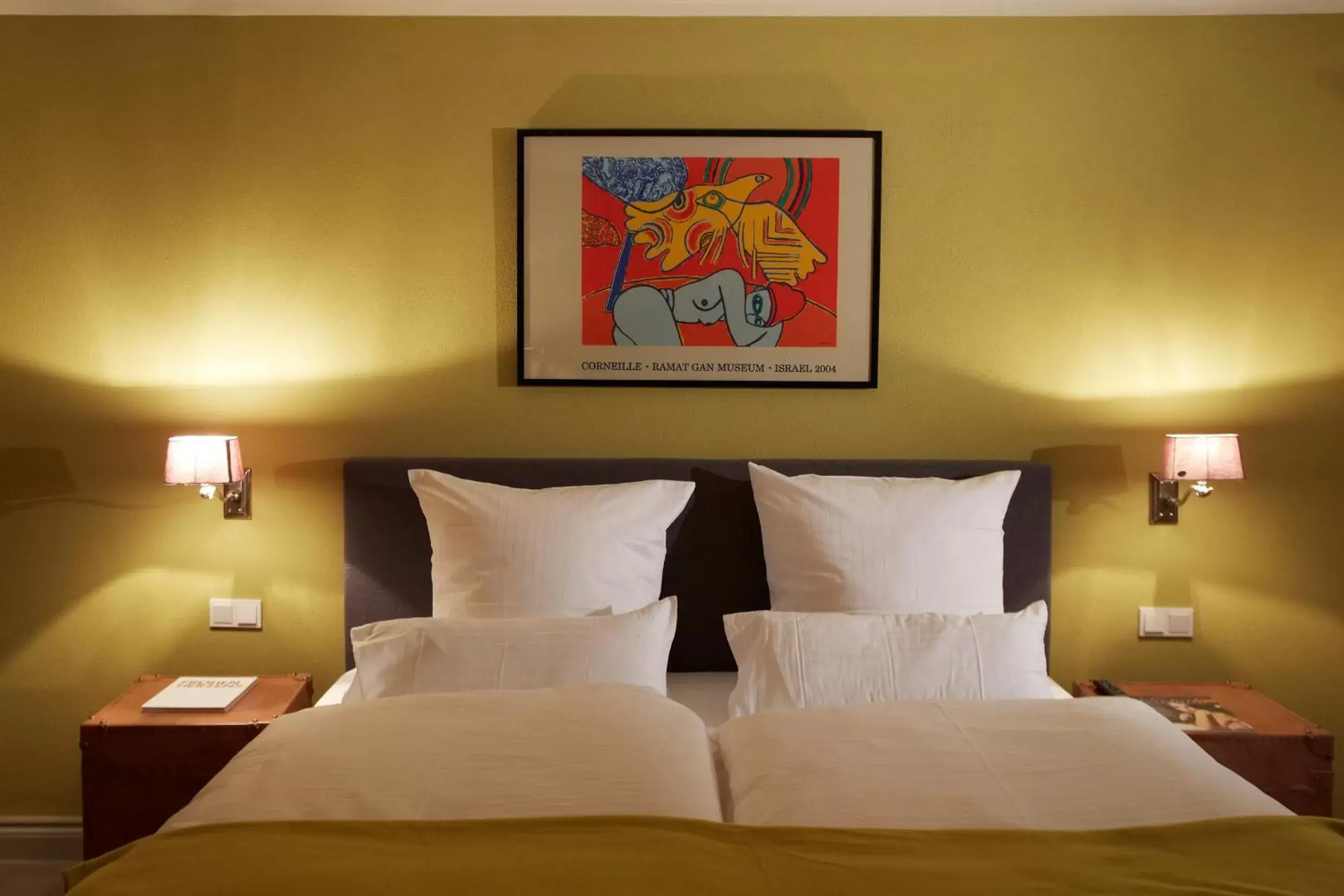 Superior King Room with Balcony in Auberge de Temple Superior King Room with Balcony in Auberge de Temple