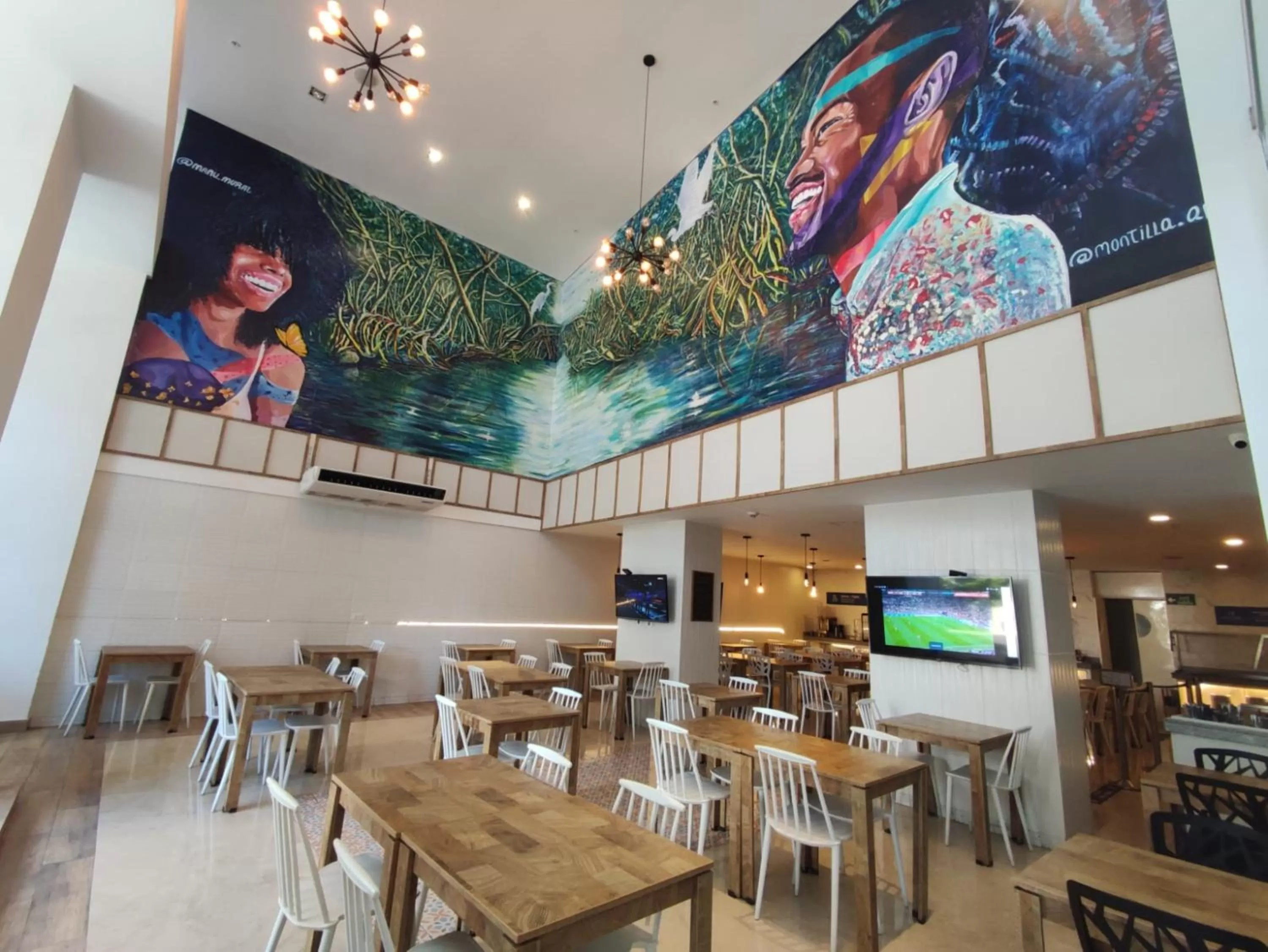 Breakfast in Holiday Inn Express - Cartagena Bocagrande by IHG