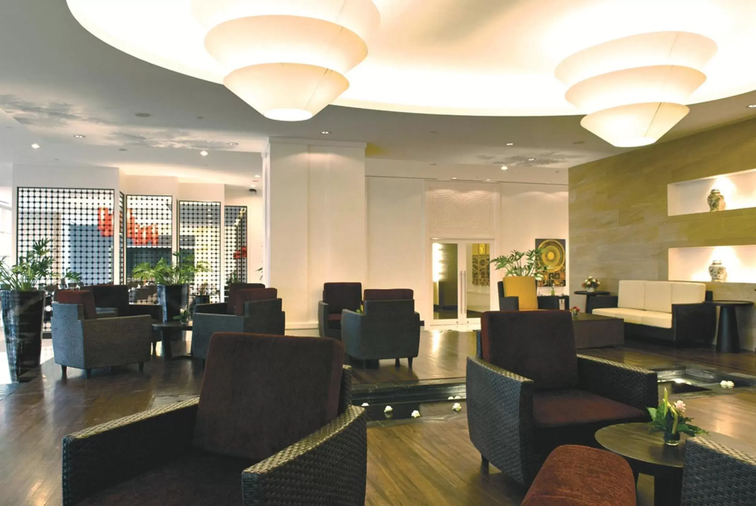 Lobby or reception, Restaurant/Places to Eat in The Narathiwas Hotel & Residence Sathorn Bangkok