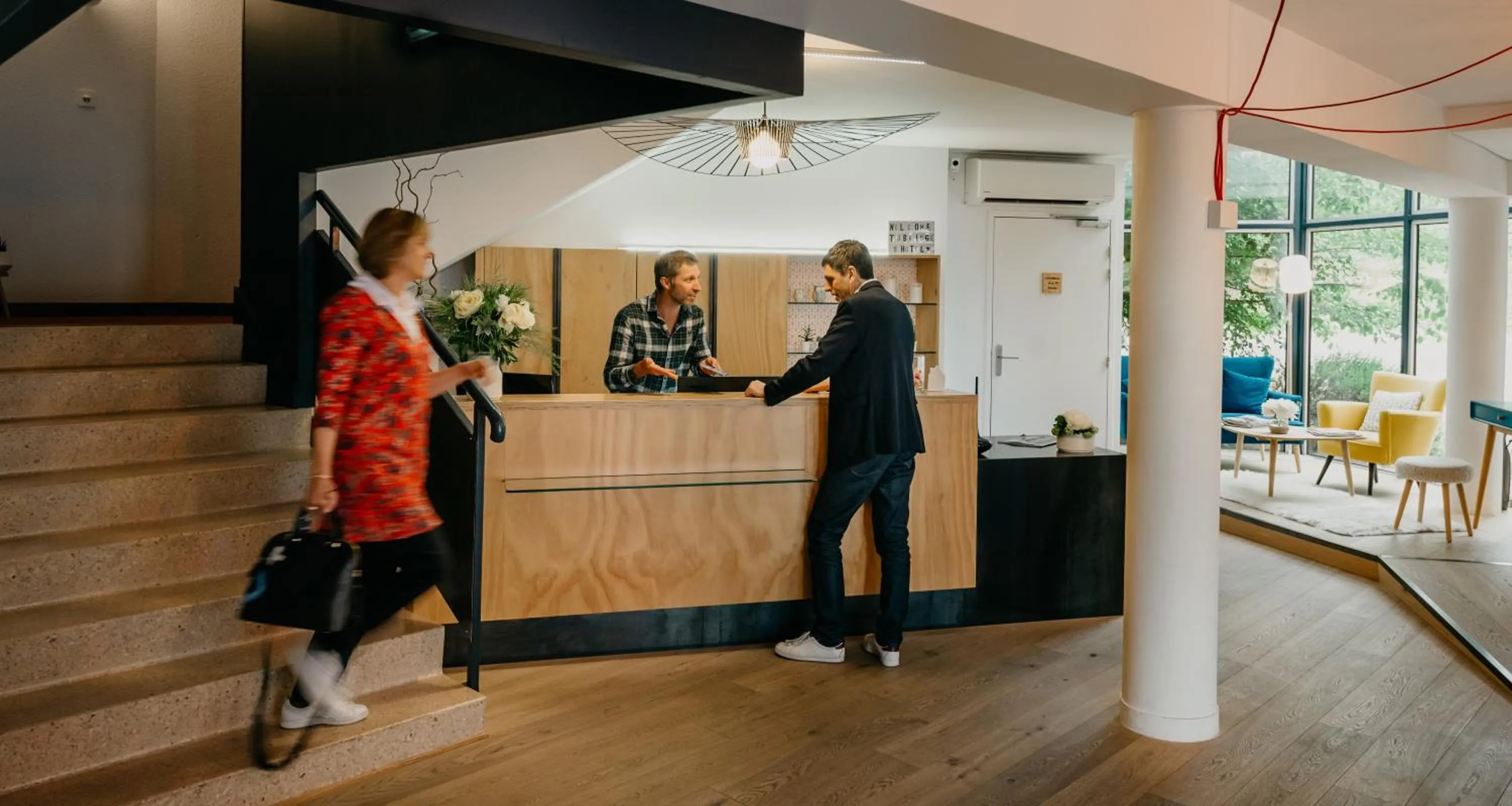 Lobby or reception in Best Western Bridge Hotel Lyon East