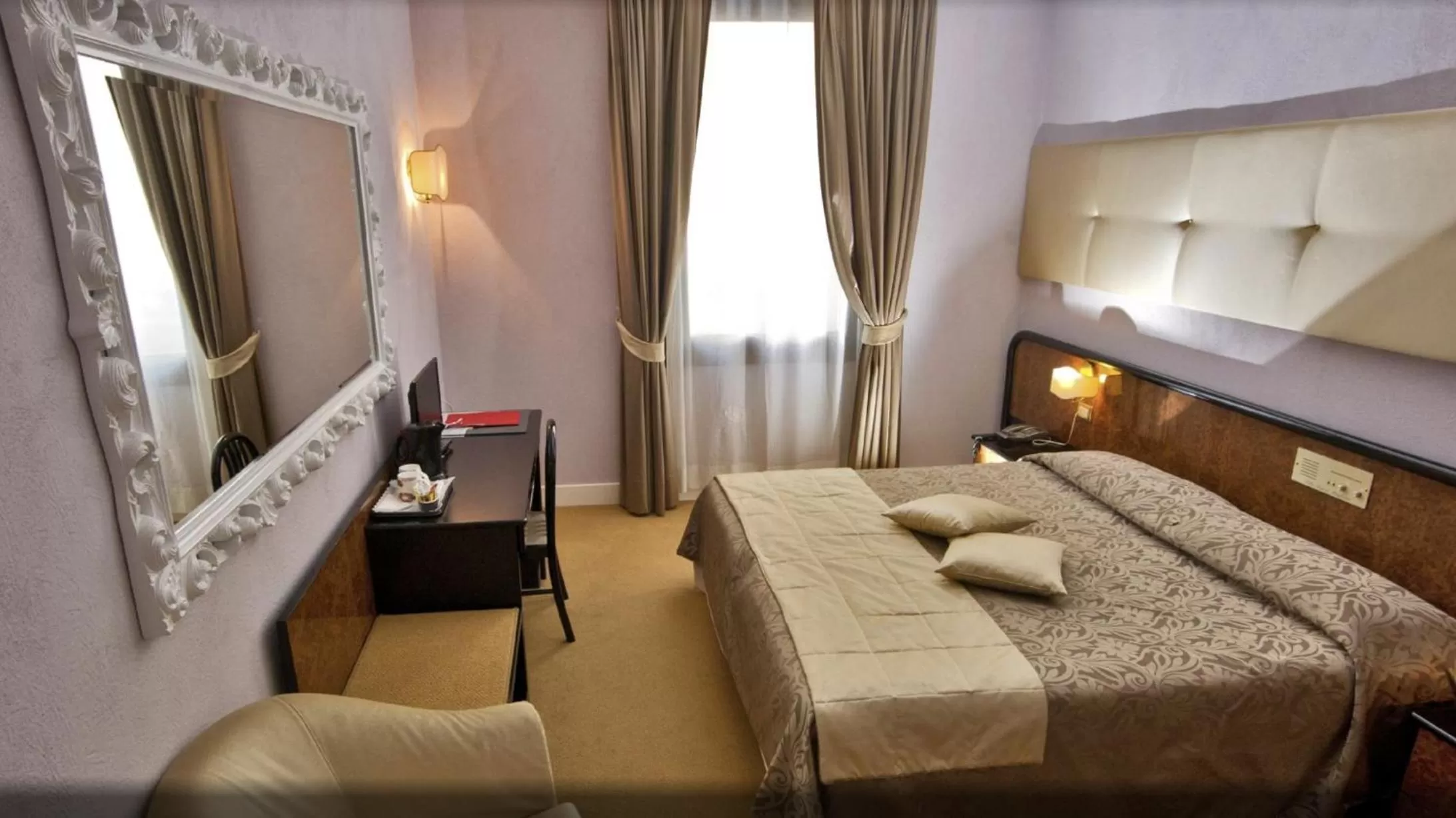 Bed in Villa Regina Margherita