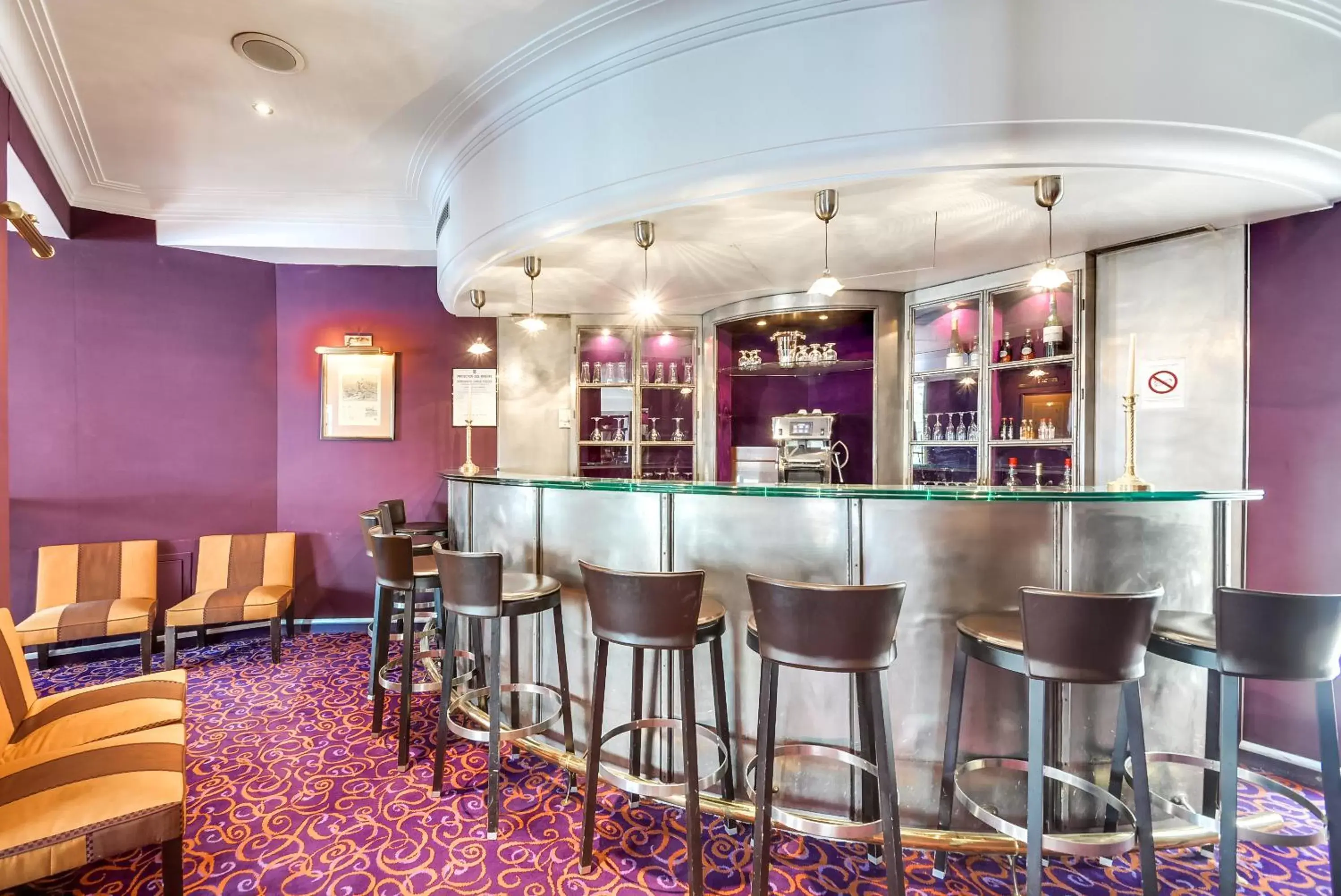 Lounge or bar in Villa Lutèce Port Royal Lounge or bar in Villa Lutèce Port Royal