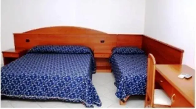 Bed in Hotel Castelmonardo