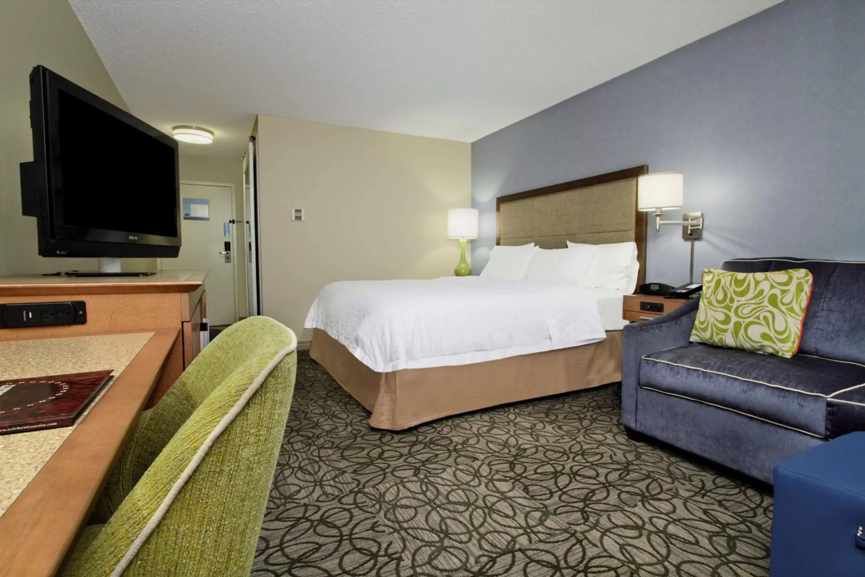 Bed in Hampton by Hilton Austin South - I-35 & Ben White Bed in Hampton by Hilton Austin South - I-35 & Ben White