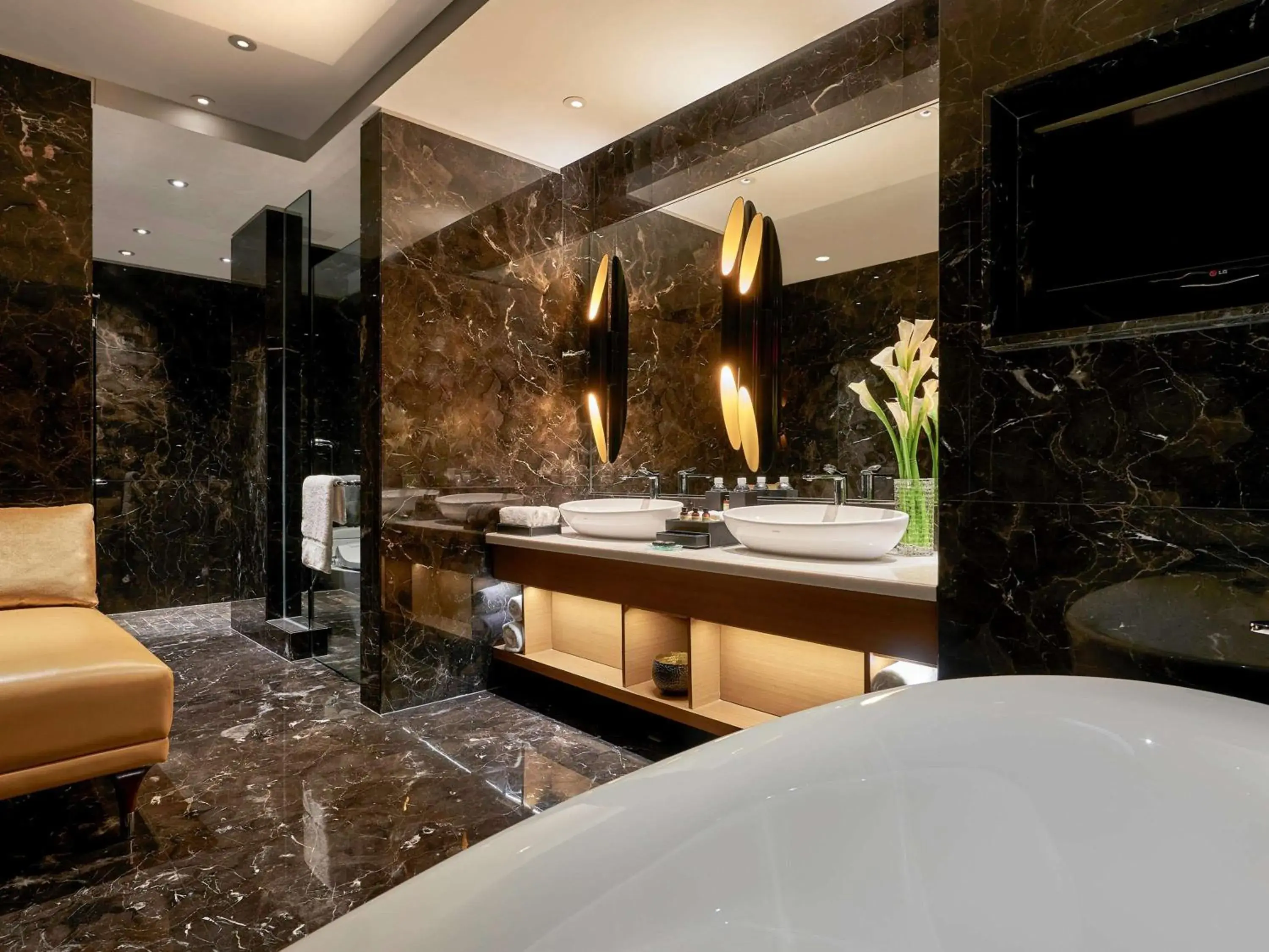 Photo of the whole room, Bathroom in Pullman Jakarta Indonesia