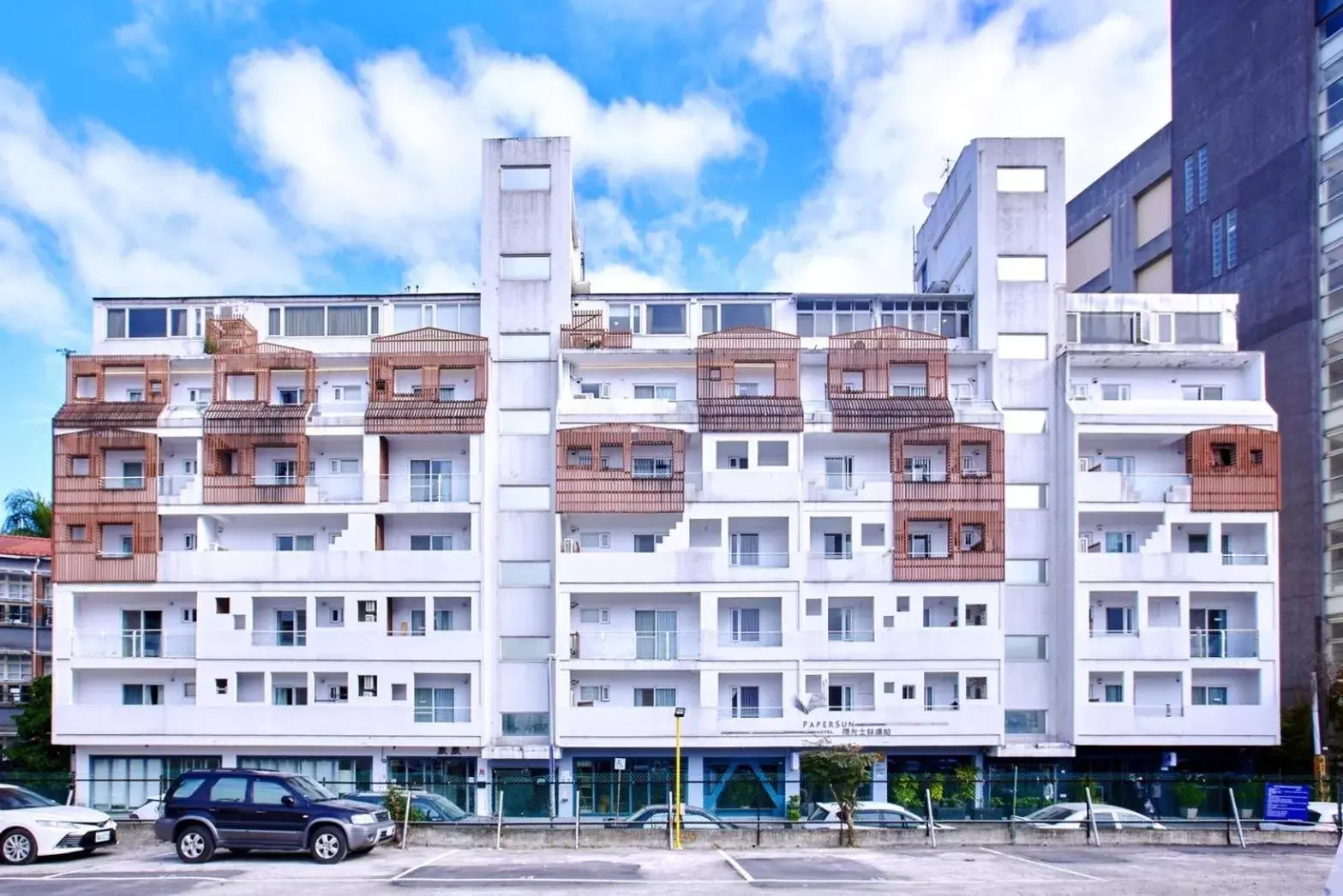 Property building in Papersun Hotel Property building in Papersun Hotel