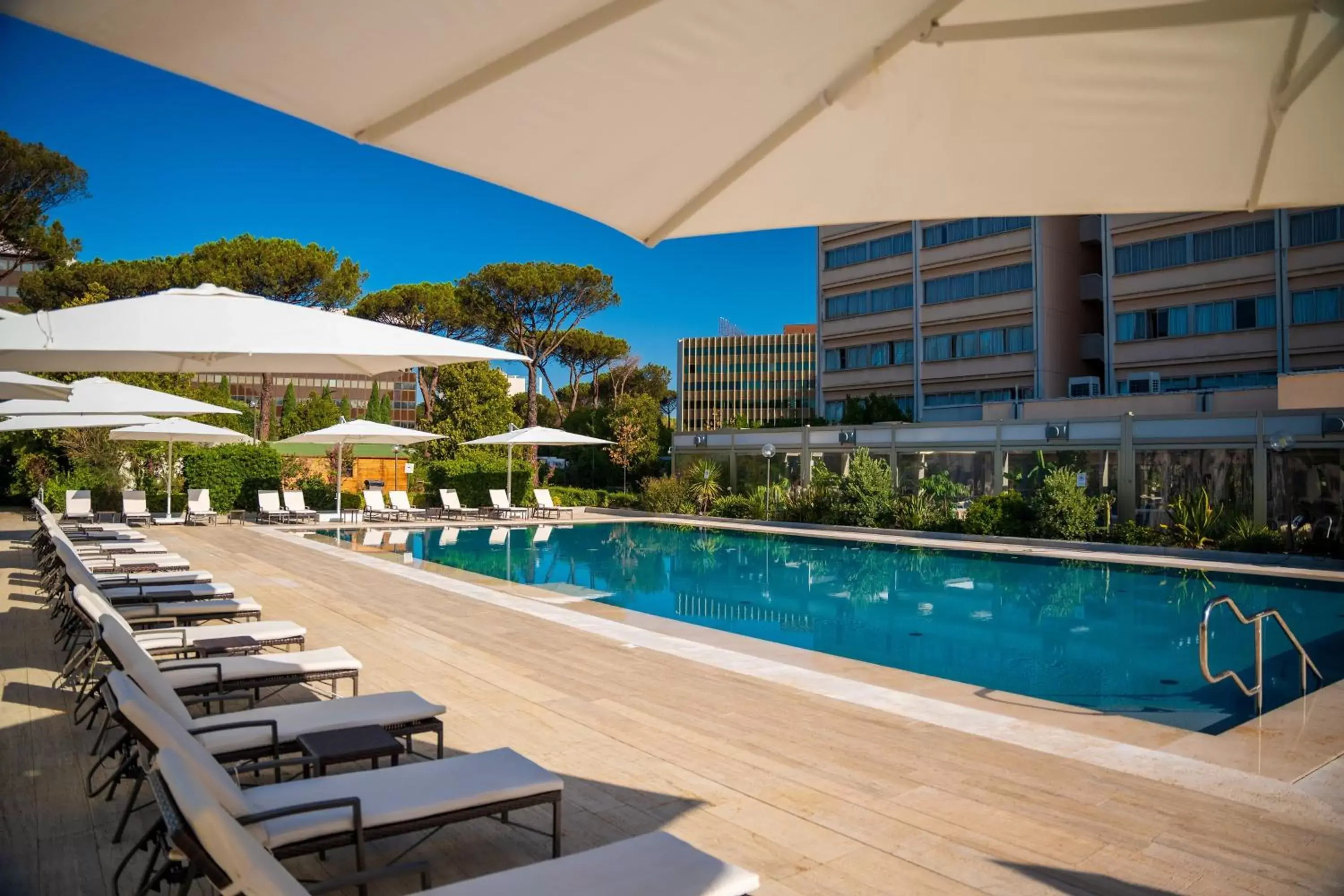 Swimming Pool in Holiday Inn Rome - Eur Parco Dei Medici, an IHG Hotel