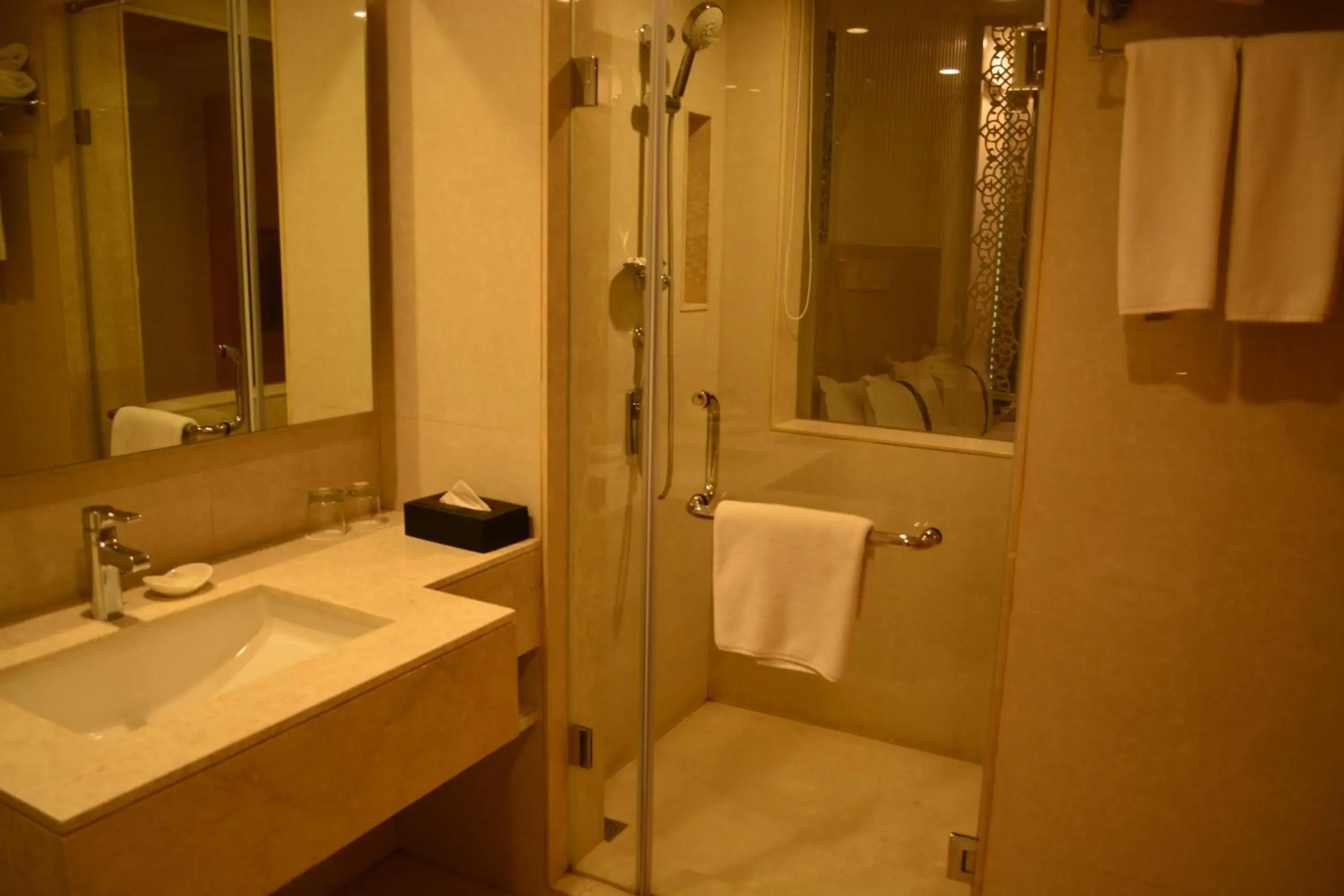 Bathroom in Holiday Inn Amritsar Ranjit Avenue, an IHG Hotel