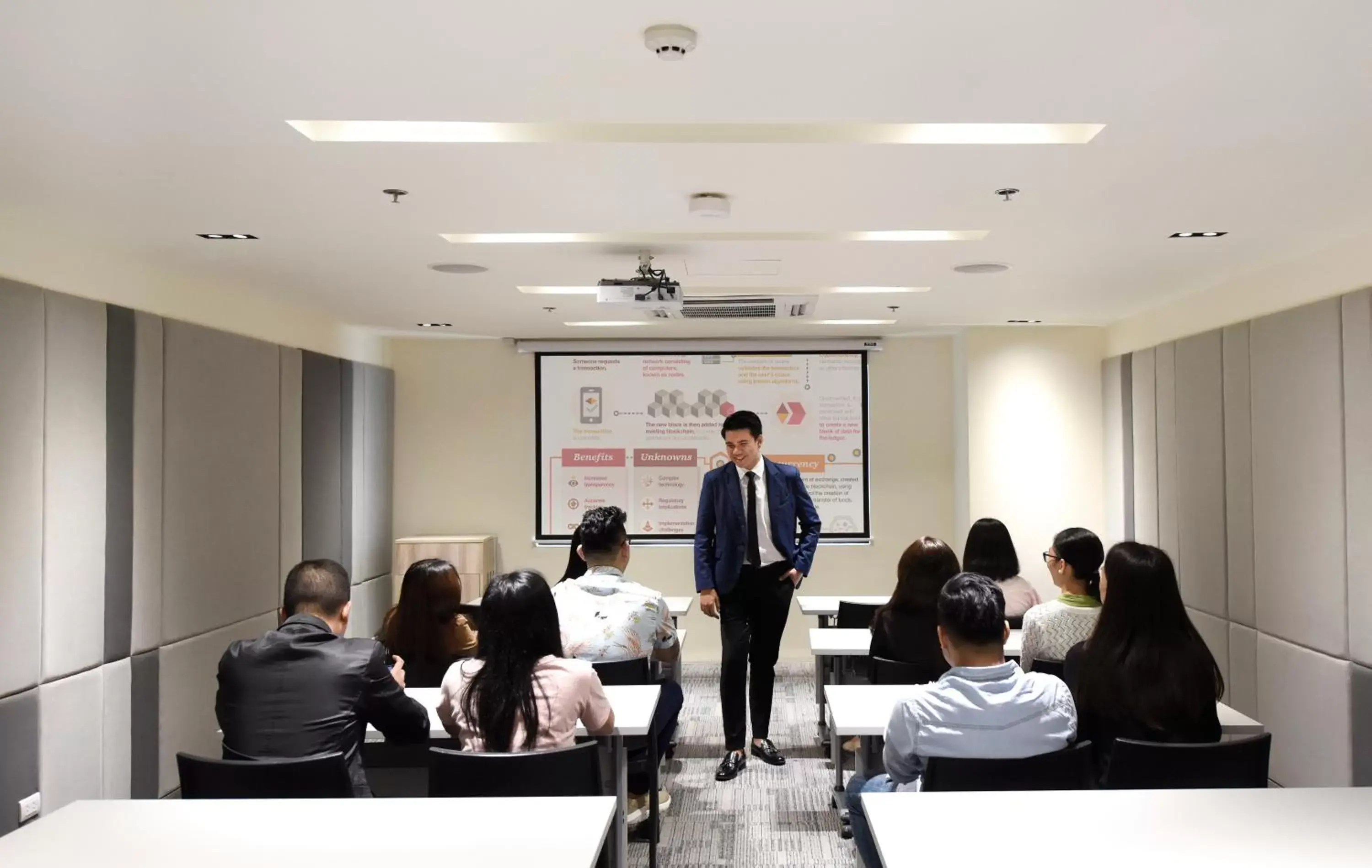 Meeting/conference room in Hop Inn Hotel Tomas Morato Quezon City