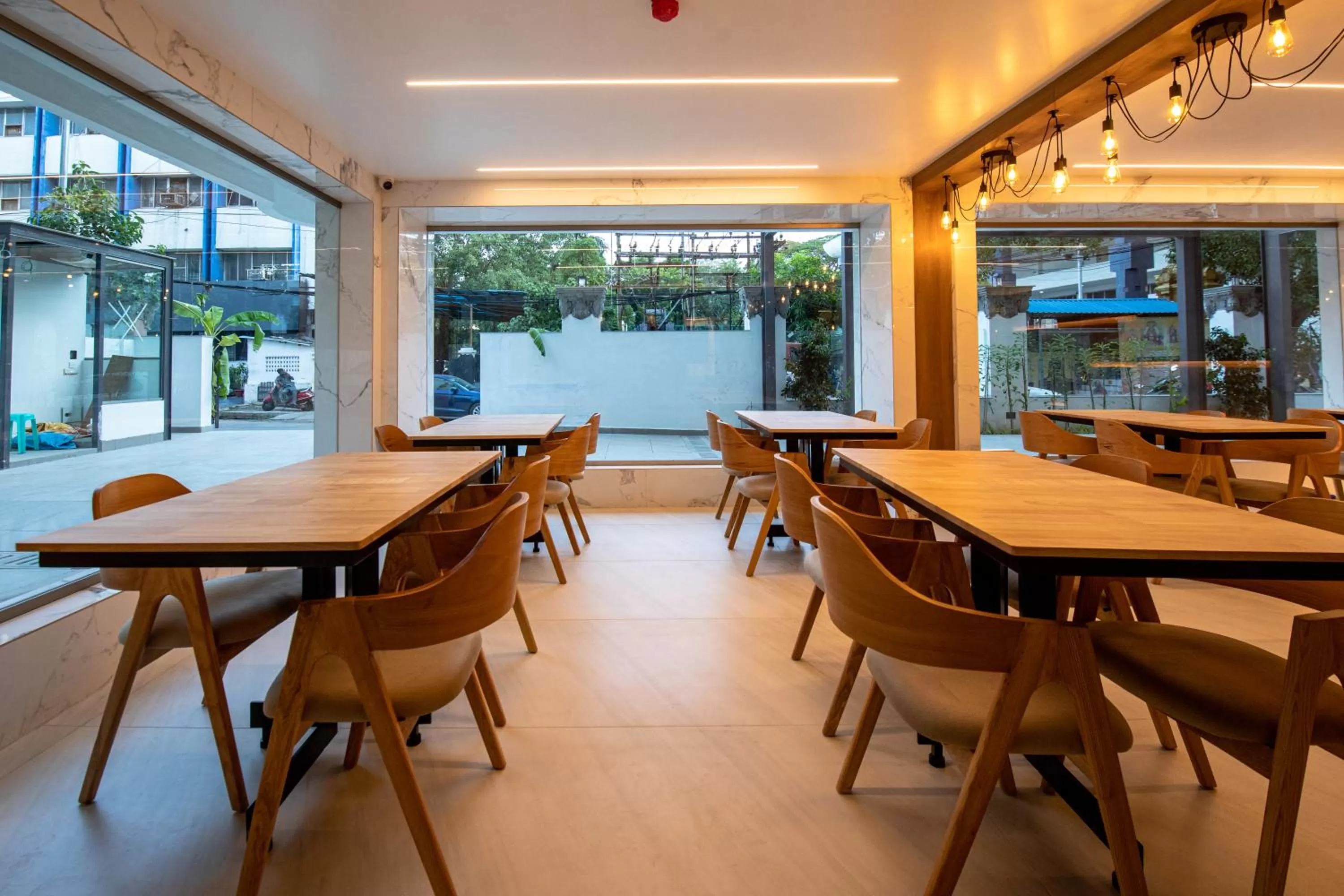 Restaurant/places to eat in RATHNA RESIDENCY - Near US CONSULATE