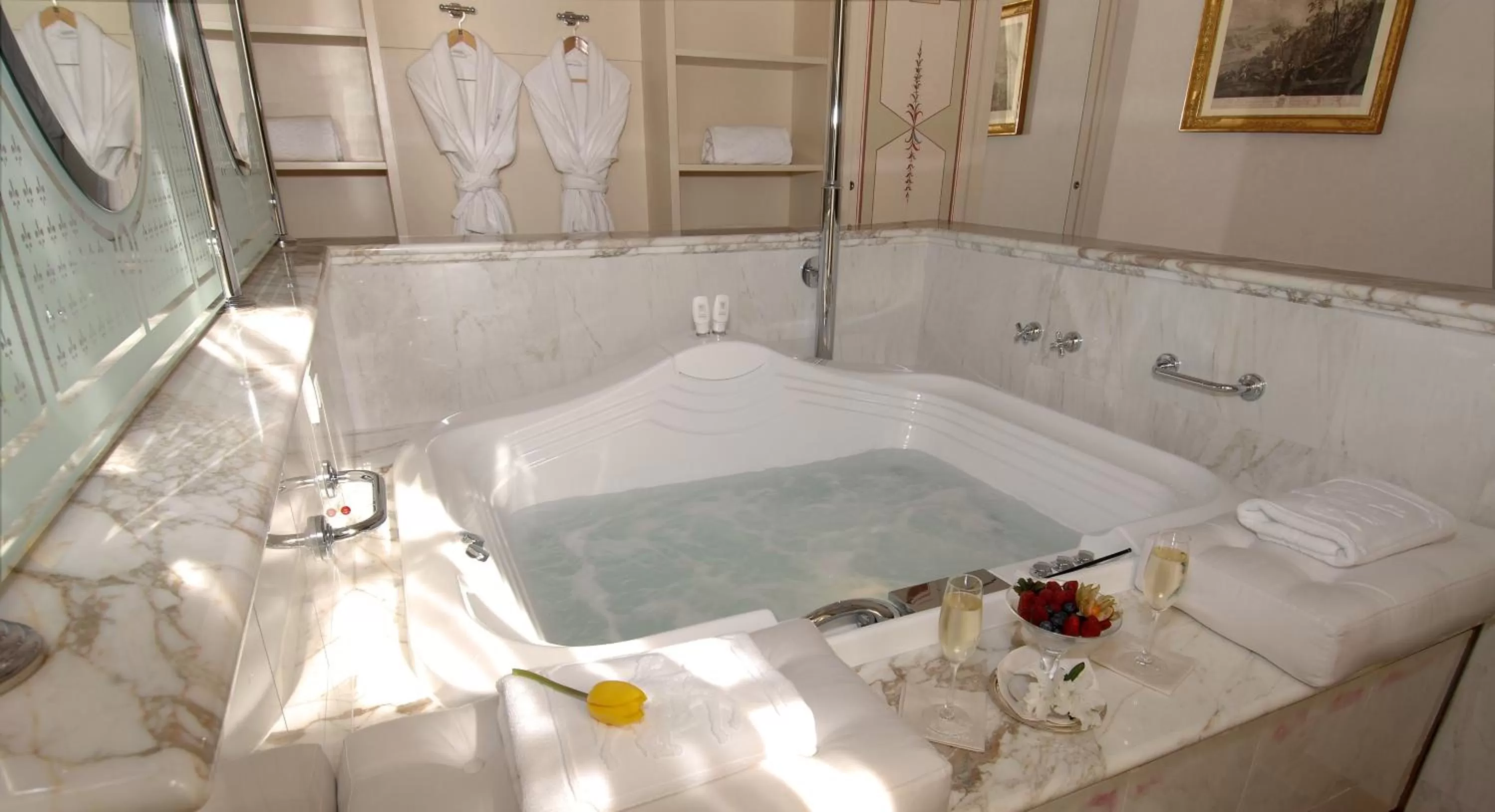 Bathroom in Villa Olmi Firenze