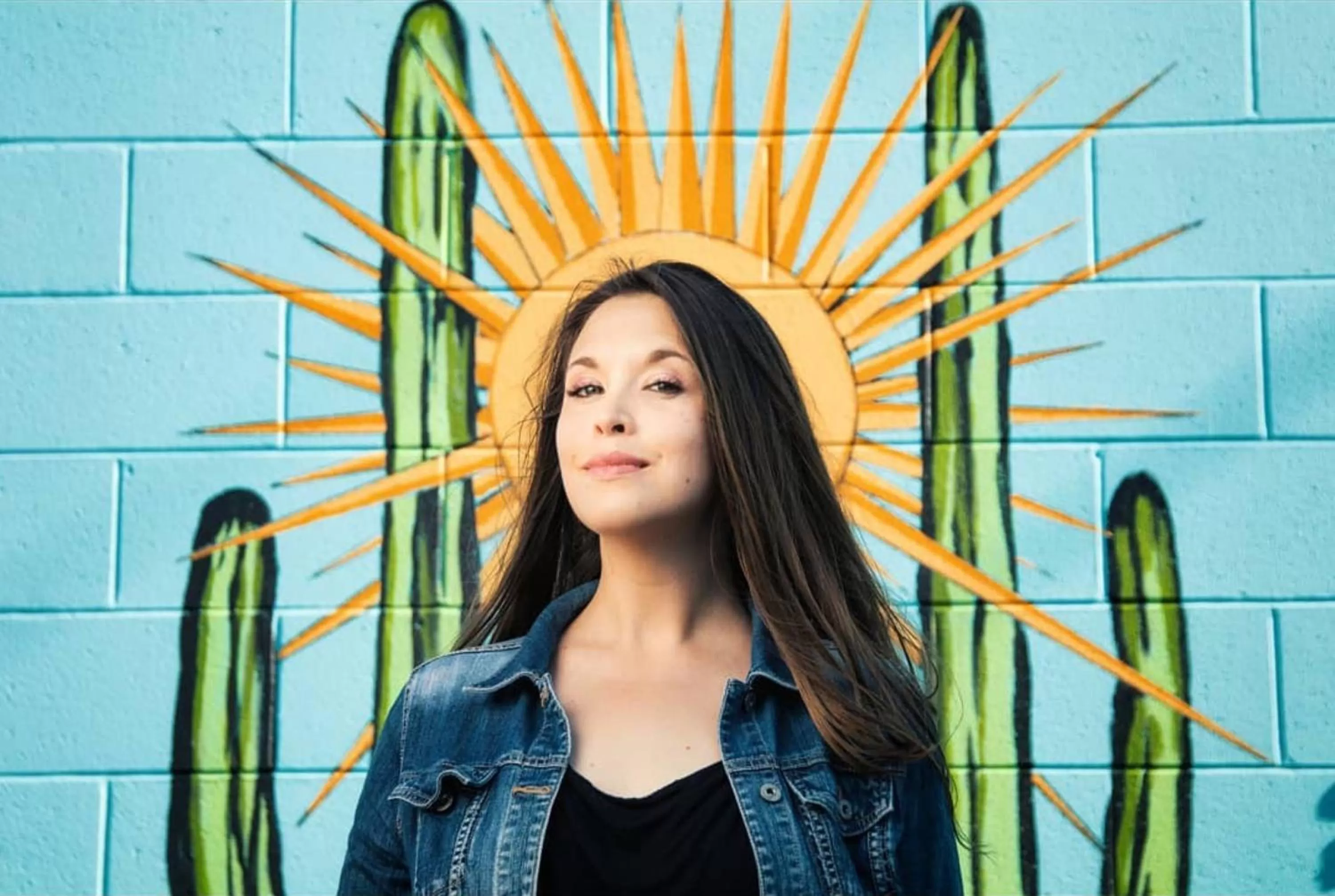 Property building in Hotel McCoy - Art, Coffee, Beer, Wine