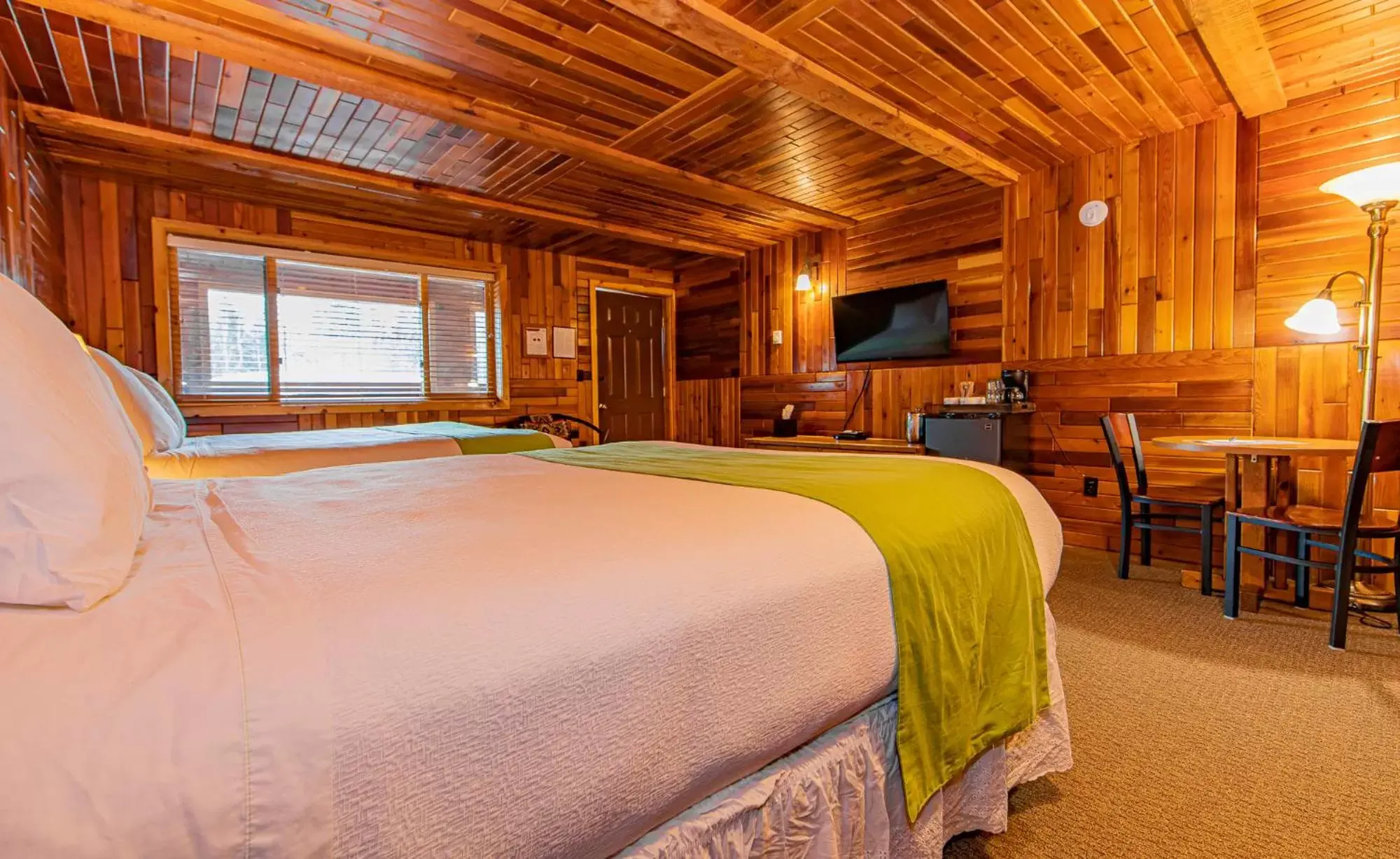 Bed in Cooper Spur Mountain Resort