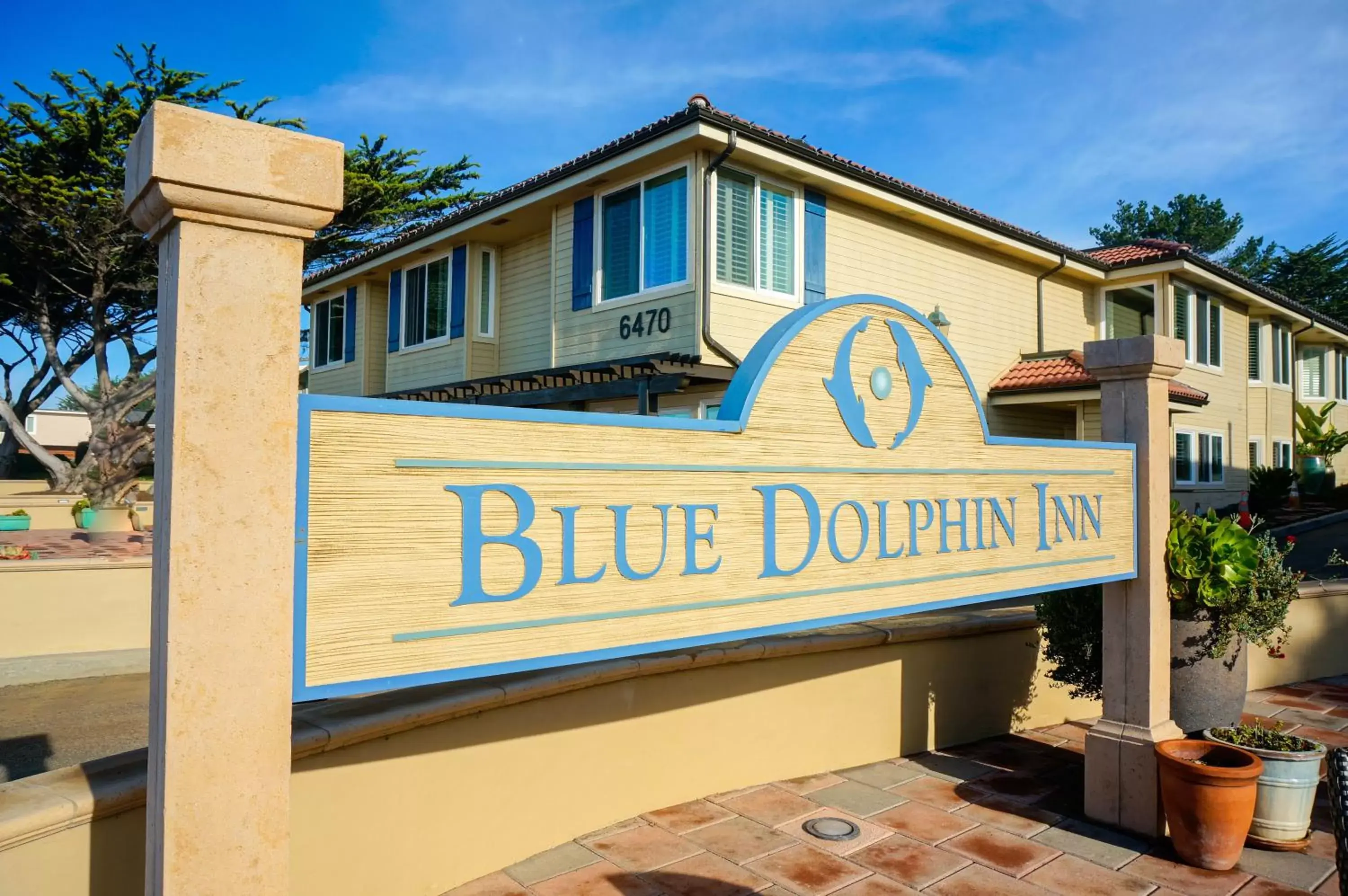 Decorative detail, Property Building in Blue Dolphin Inn