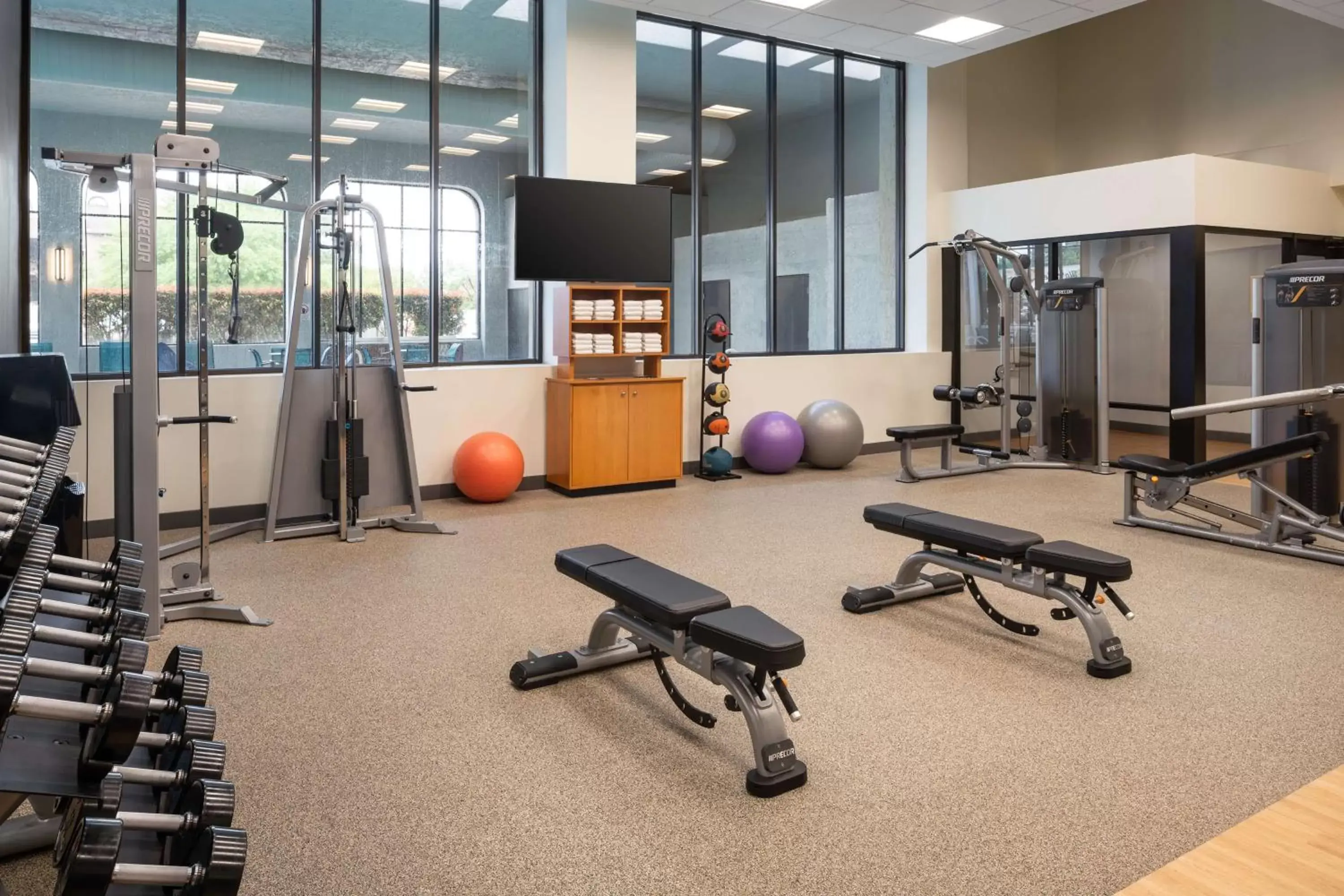 Fitness centre/facilities, Fitness Center/Facilities in Embassy Suites by Hilton Austin Central
