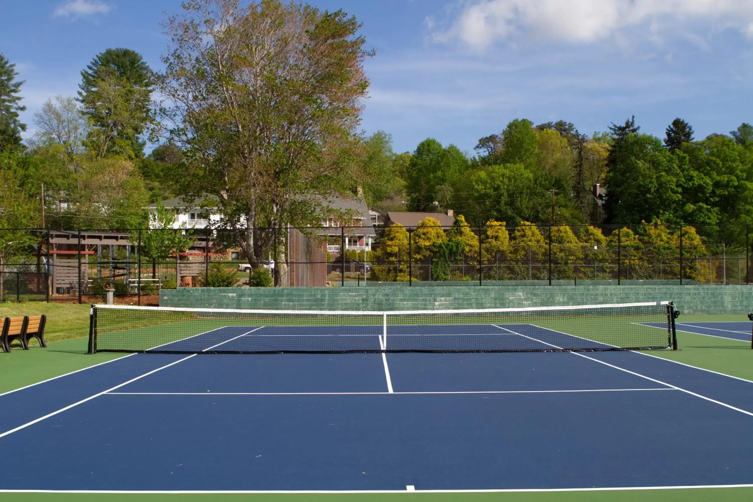 Activities, Tennis/Squash in The Terrace Hotel at Lake Junaluska