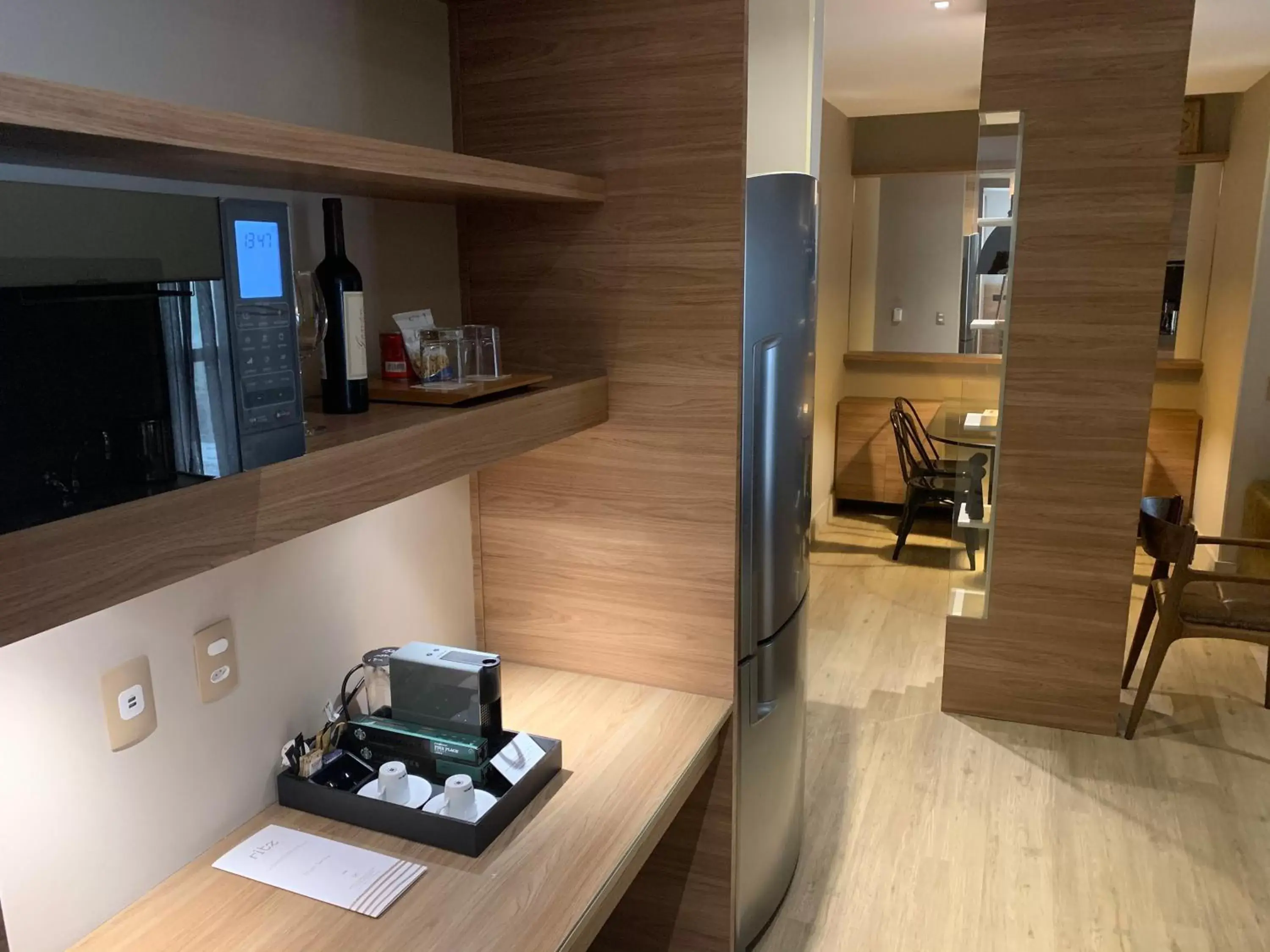 minibar, Kitchen/Kitchenette in Ritz Copacabana Boutique Hotel