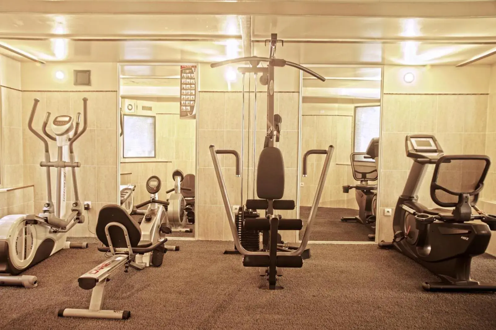 Fitness centre/facilities in Belle Isle Sur Risle - Chateau Hotel & Spa Fitness centre/facilities in Belle Isle Sur Risle - Chateau Hotel & Spa