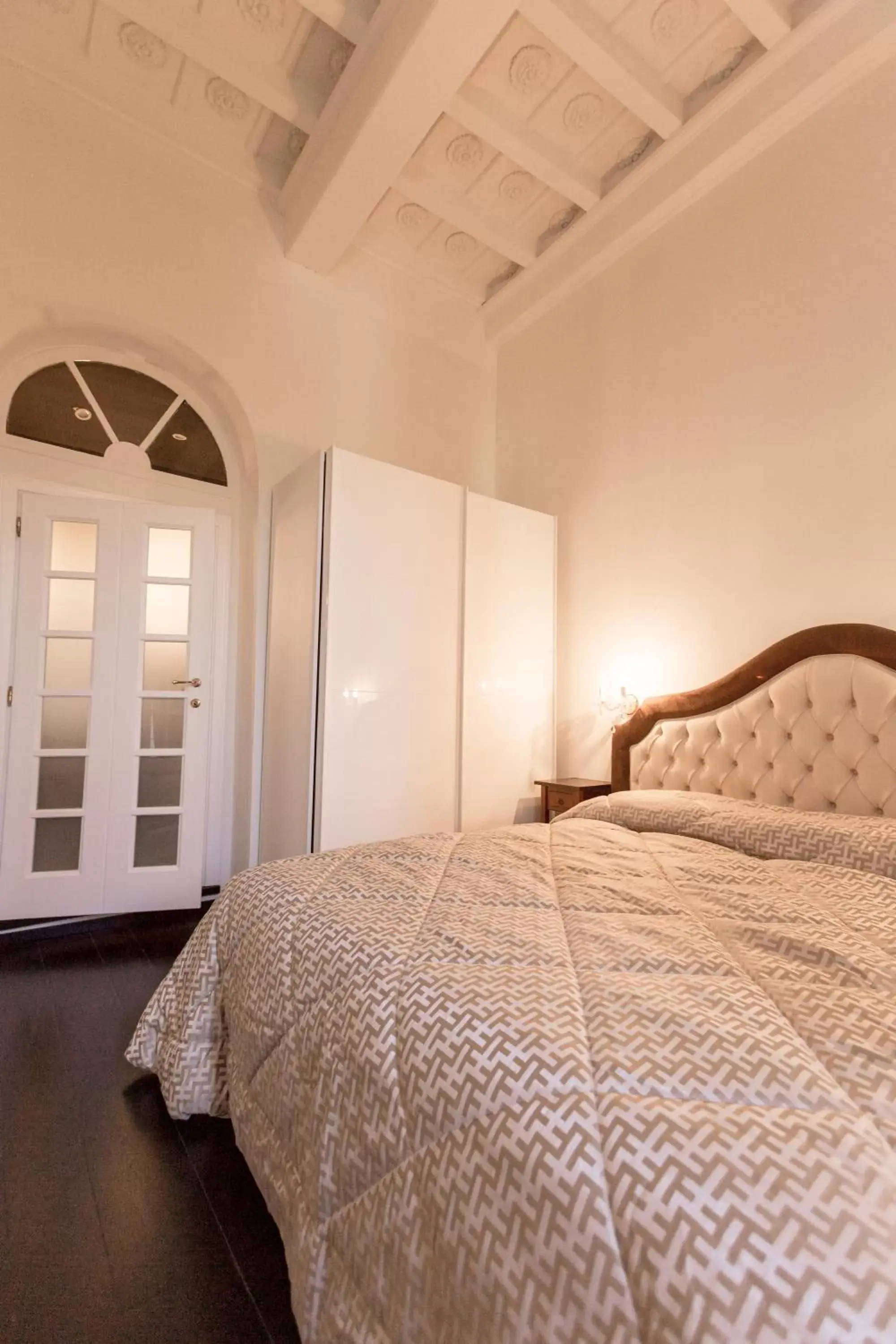 Bed in Borgo Pinti Suites Le Stanze dei Nobili