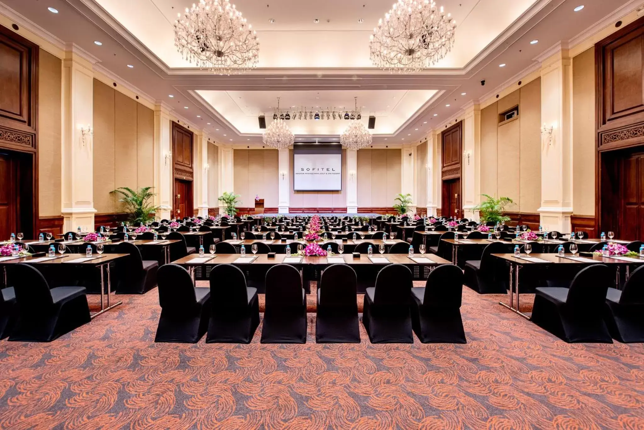 Meeting/conference room in Sofitel Angkor Phokeethra Golf & Spa Resort