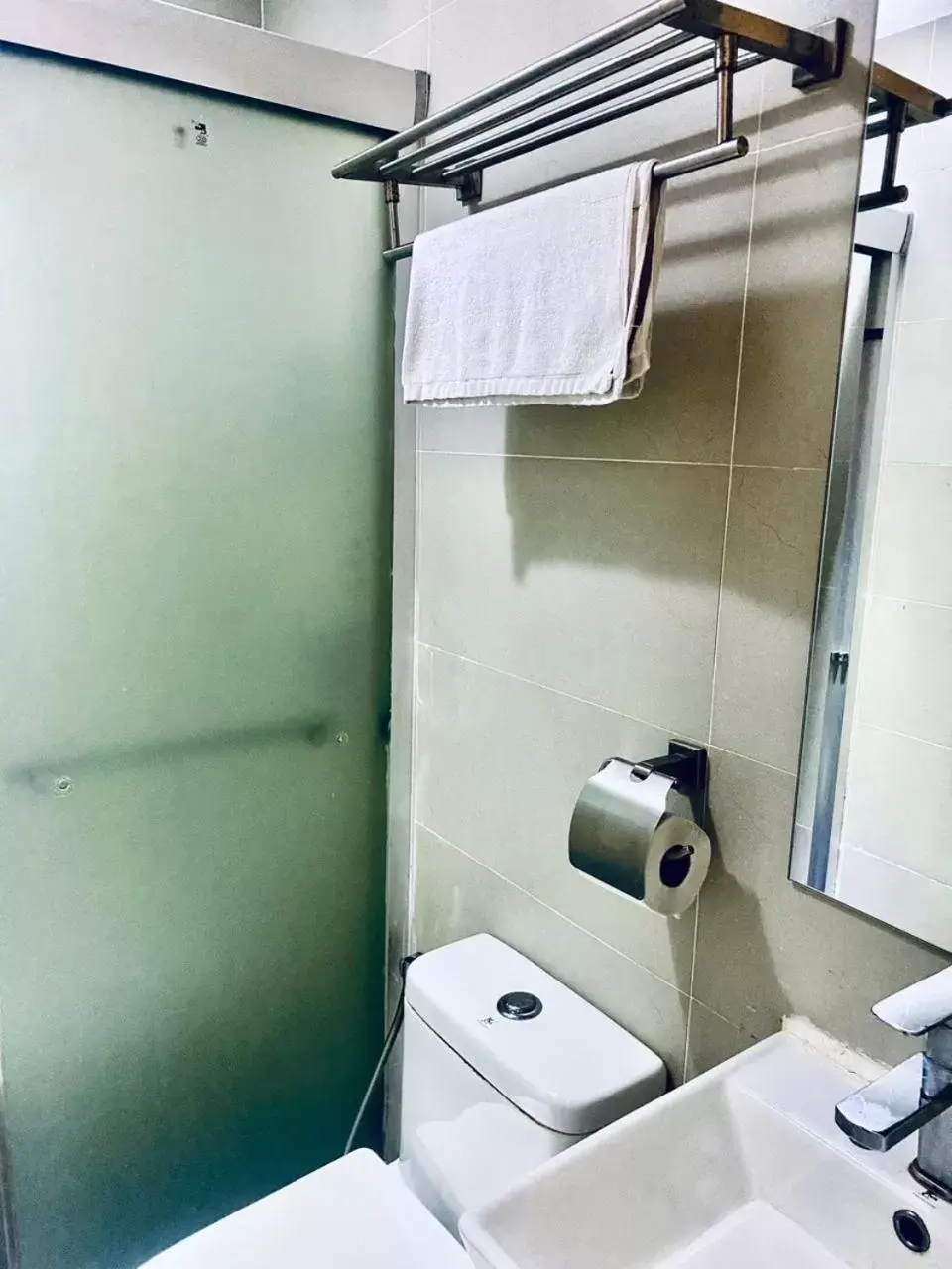 Shower, Bathroom in Sri Langit Hotel KLIA, KLIA 2 & F1