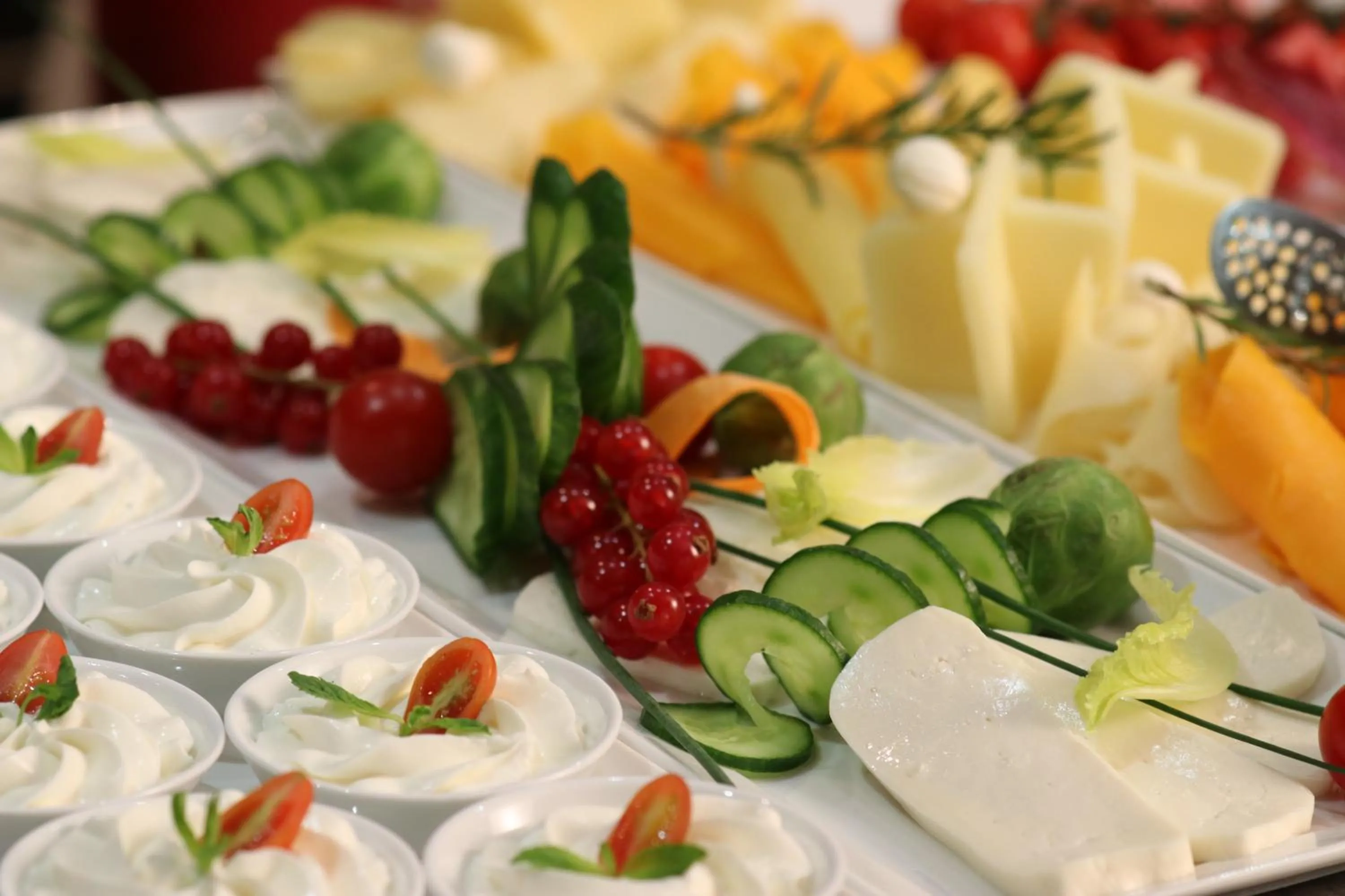 Buffet breakfast in ParkTower Suites