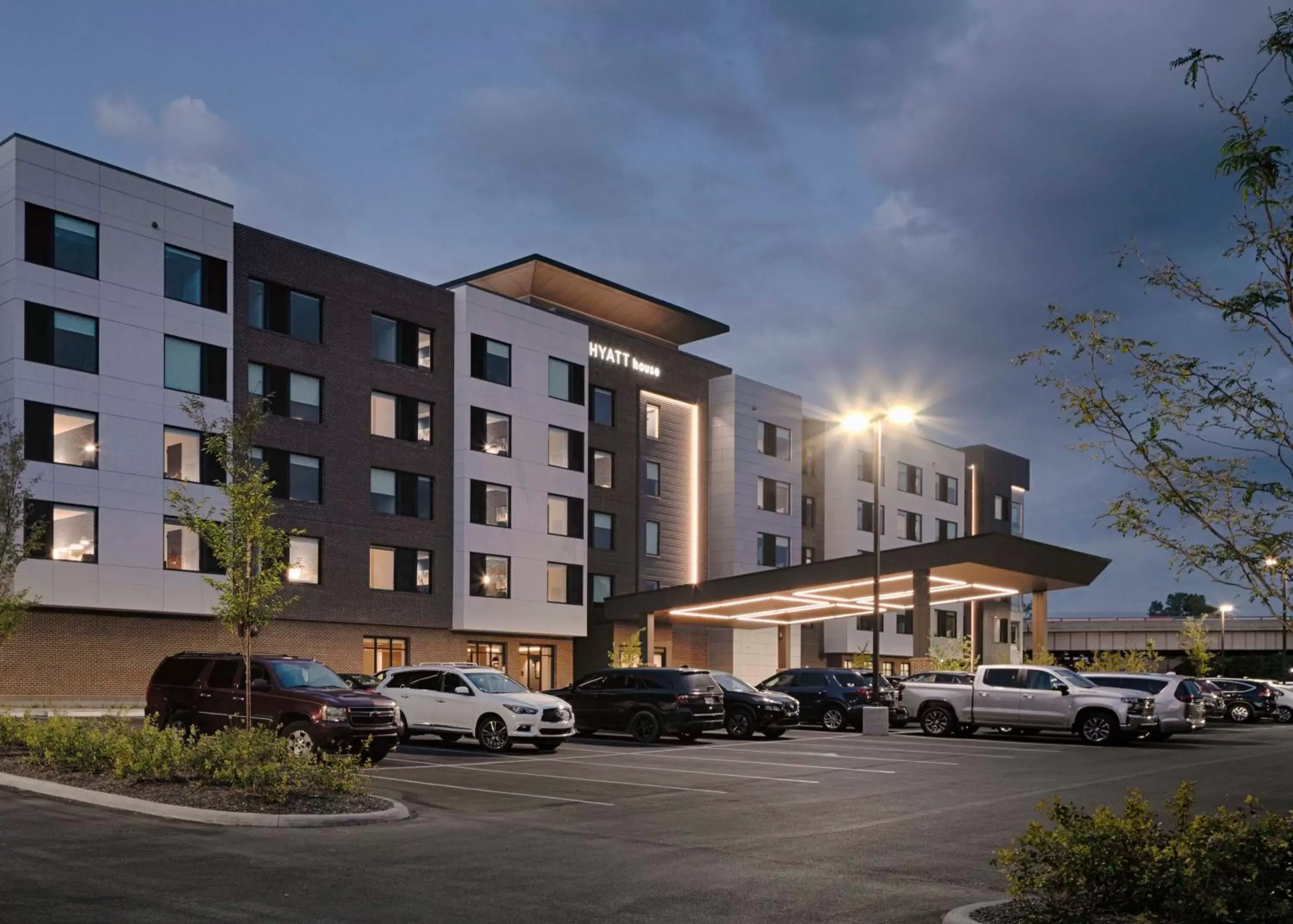 Facade/entrance, Property Building in Hyatt House Columbus OSU Short North